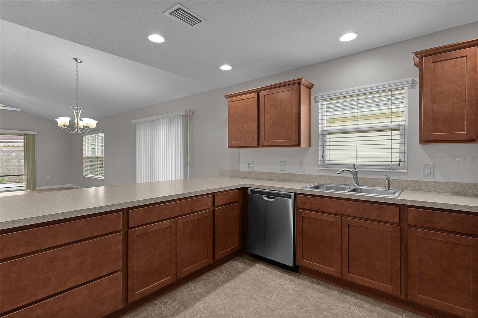 Image 15 of 43 For 9179 167th Ford Street