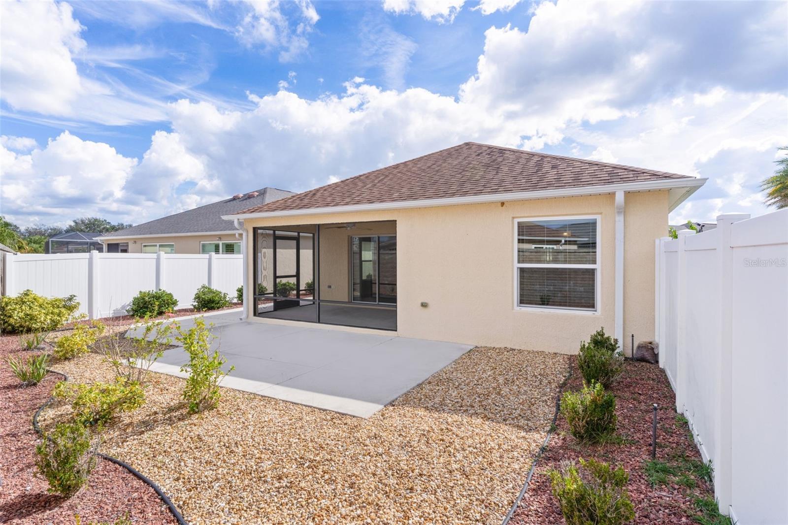 Image 33 of 43 For 9179 167th Ford Street