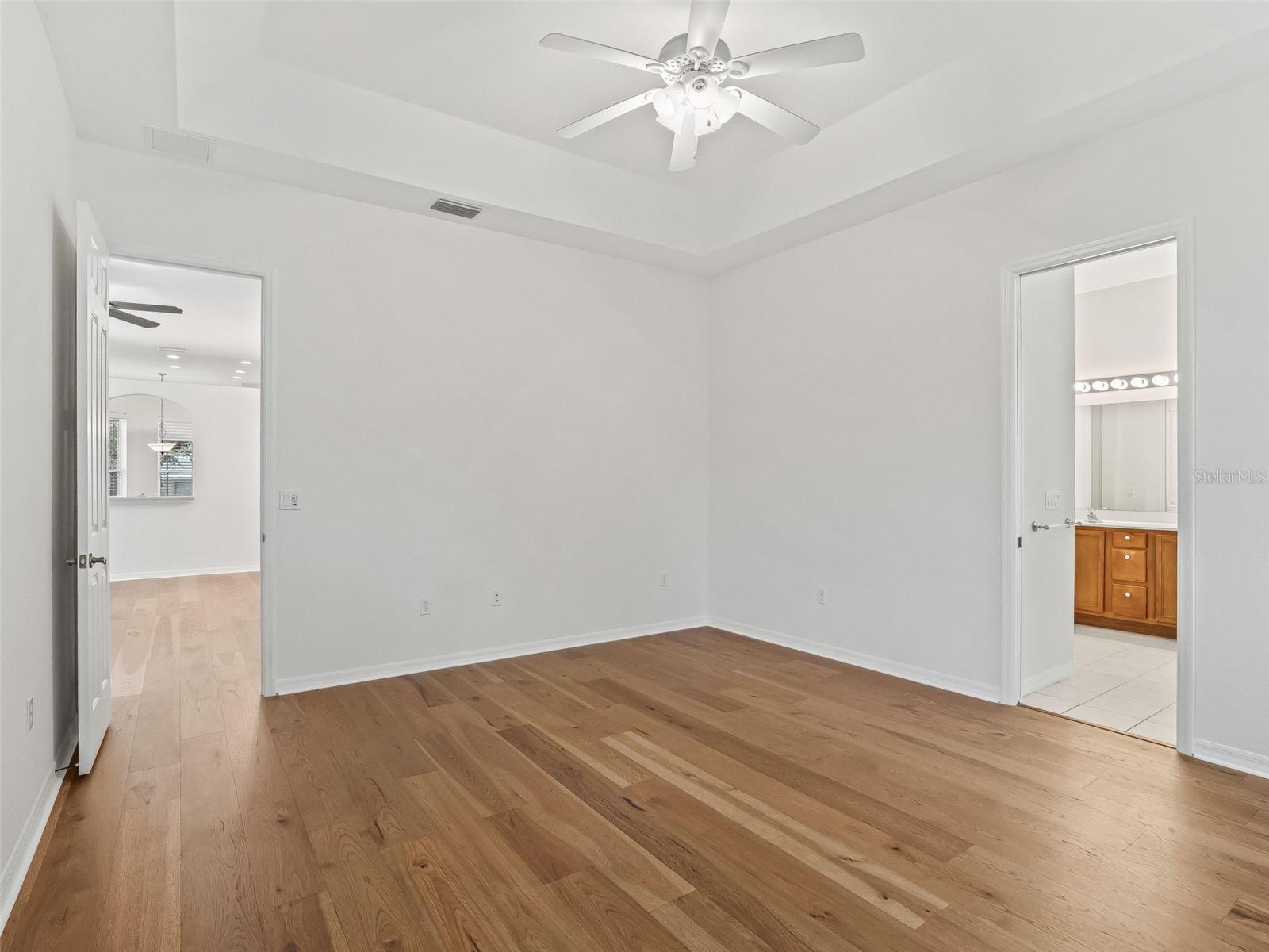 Image 19 of 38 For 10217 Granite Court