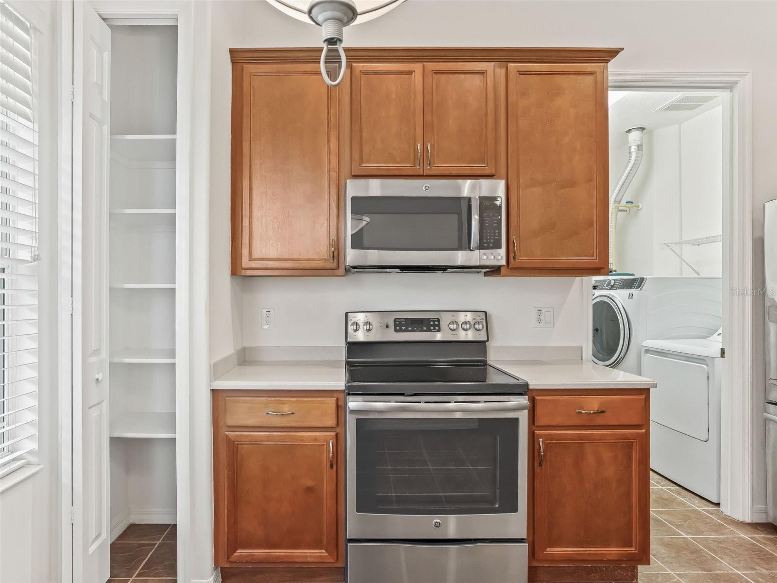 Image 9 of 38 For 10217 Granite Court