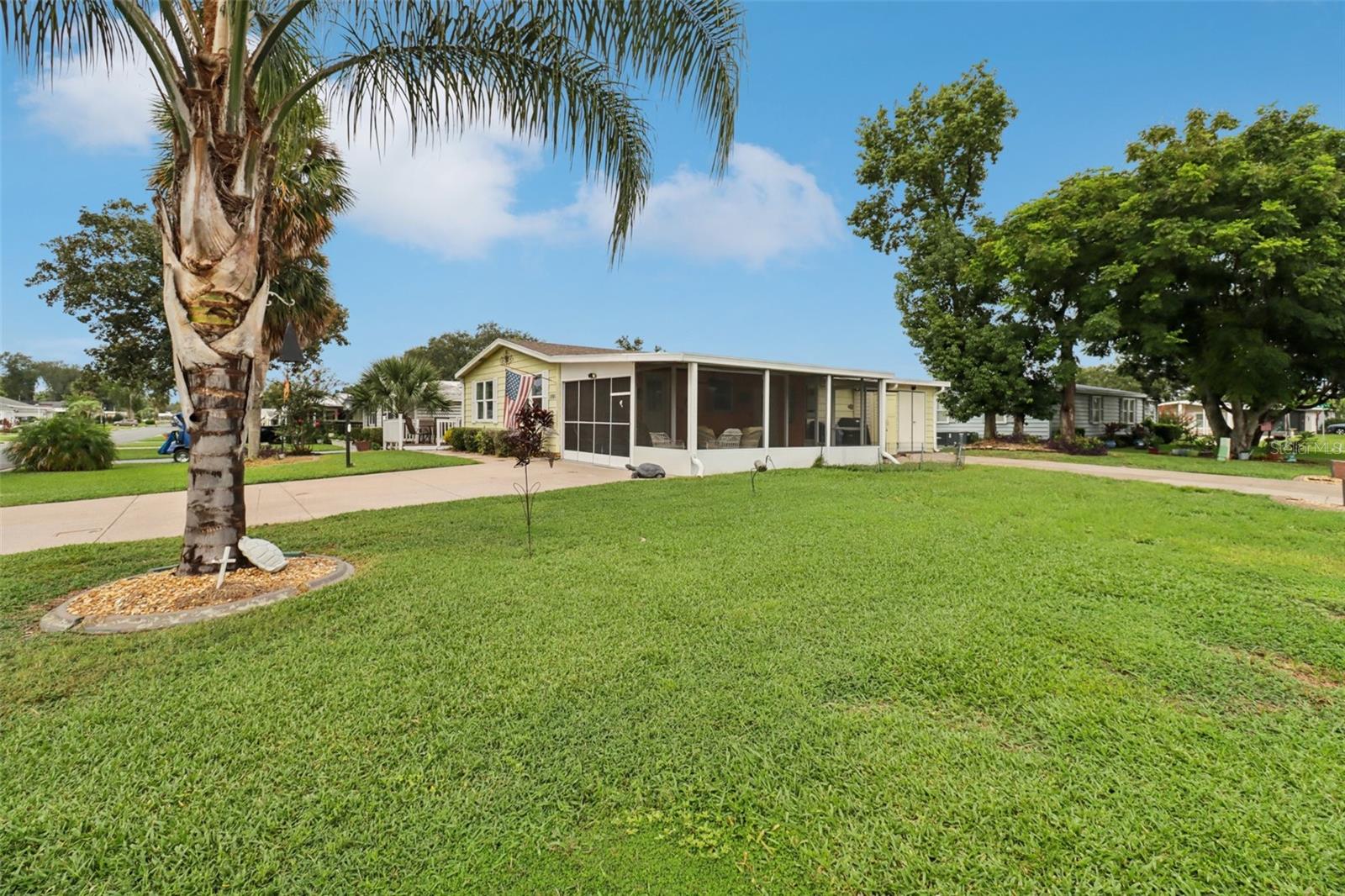 Image 5 of 27 For 1001 Matthew Avenue