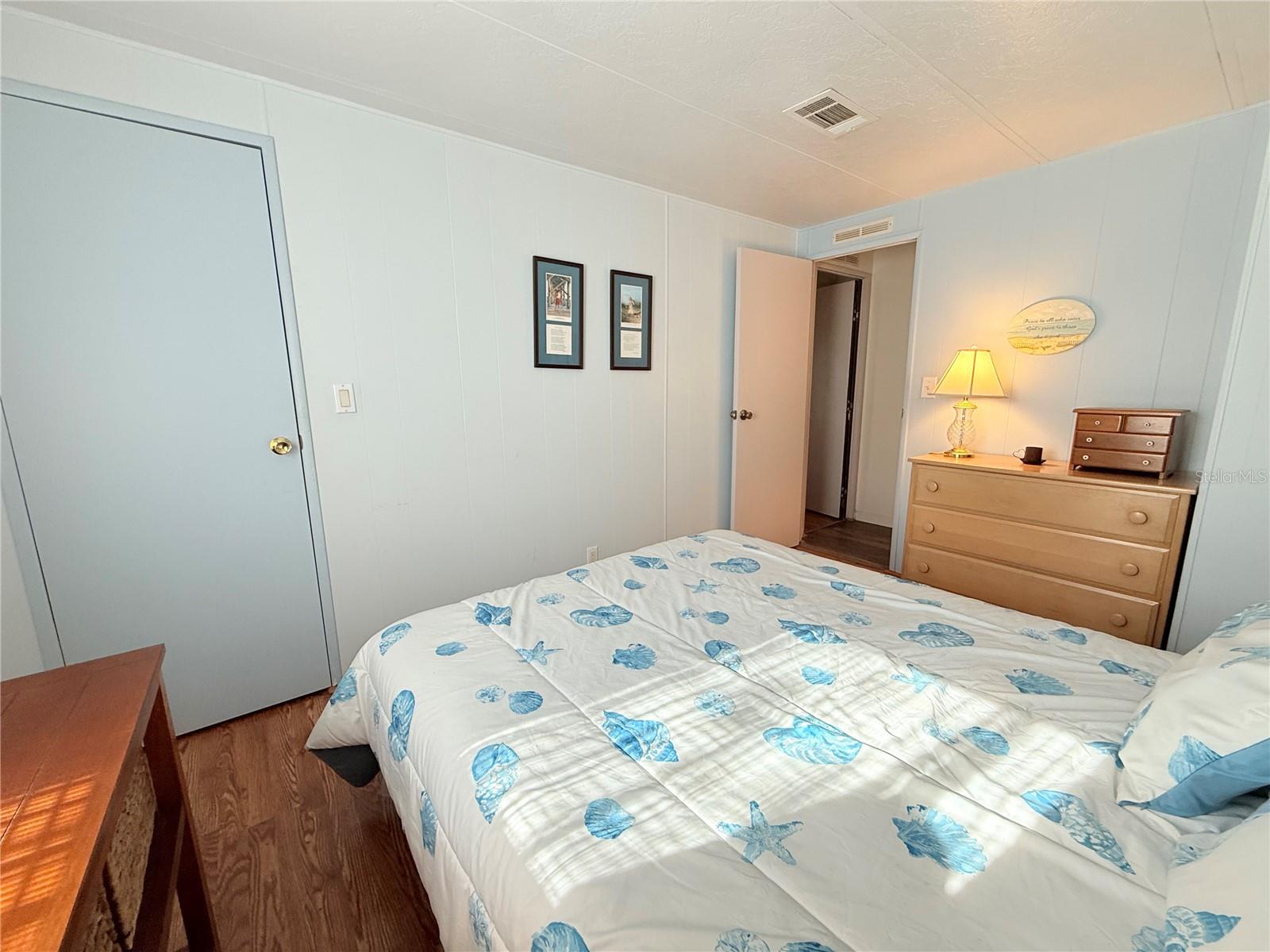 Image 28 of 32 For 40 Magnolia Lane