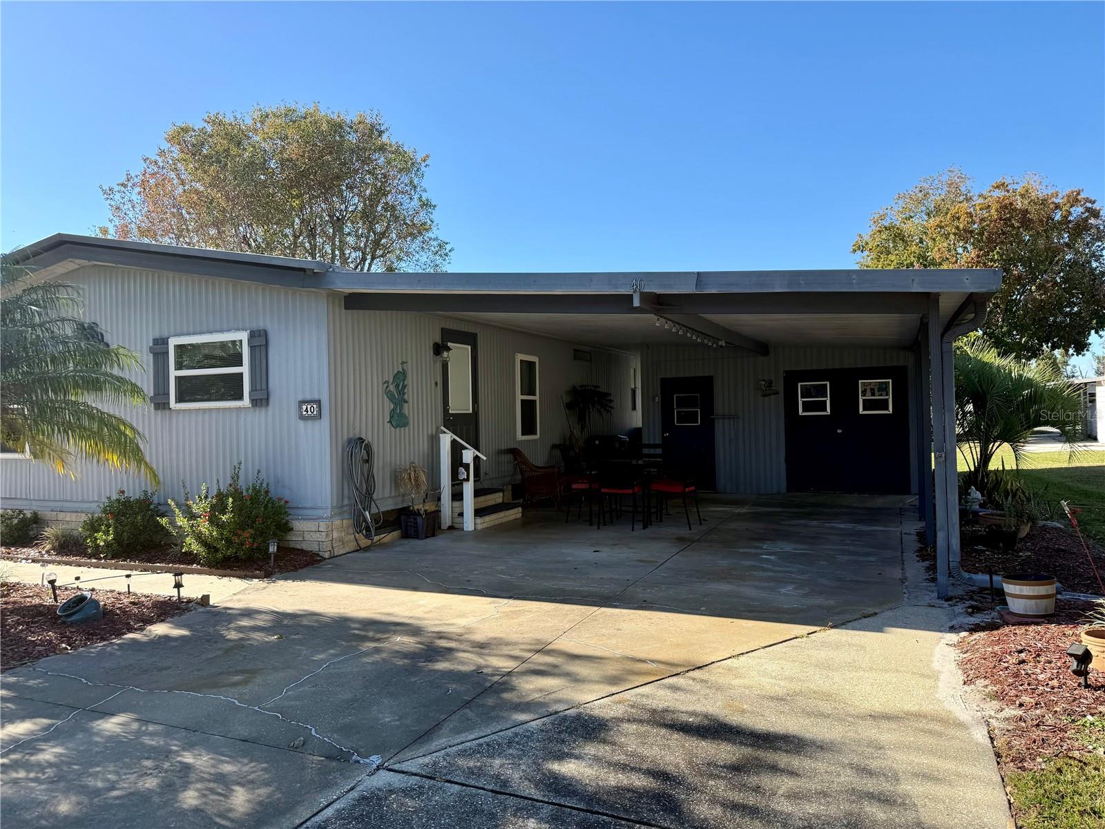 Image 3 of 32 For 40 Magnolia Lane