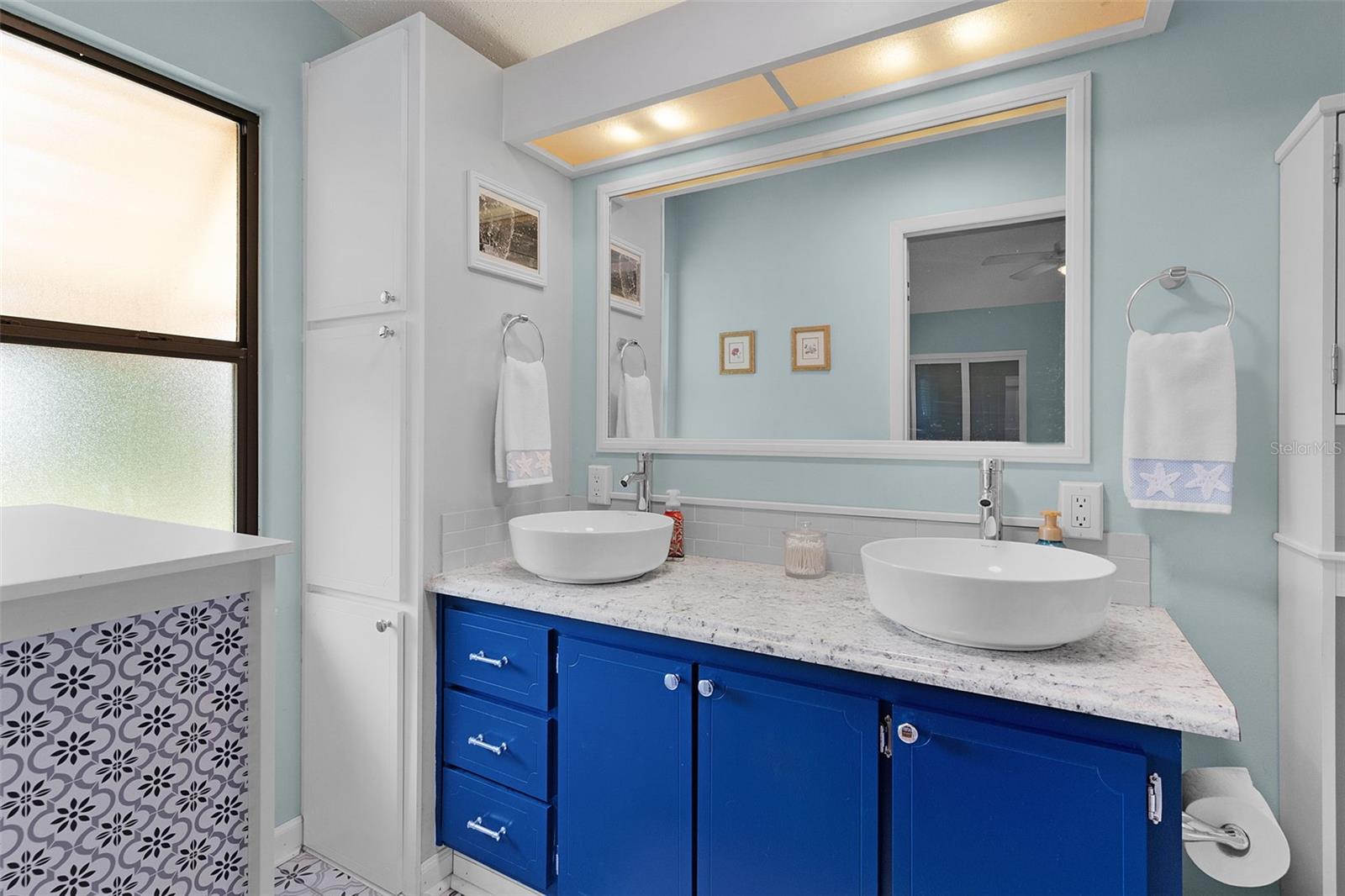 Image 24 of 42 For 1717 Palm Aire Drive