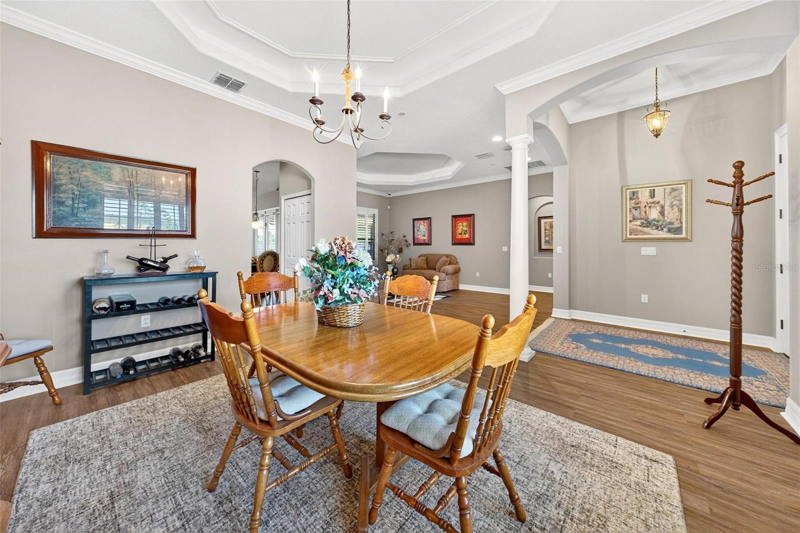 Image 11 of 100 For 19850 Sugarloaf Mountain Road