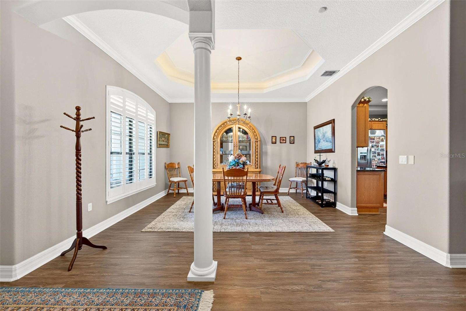 Image 13 of 100 For 19850 Sugarloaf Mountain Road