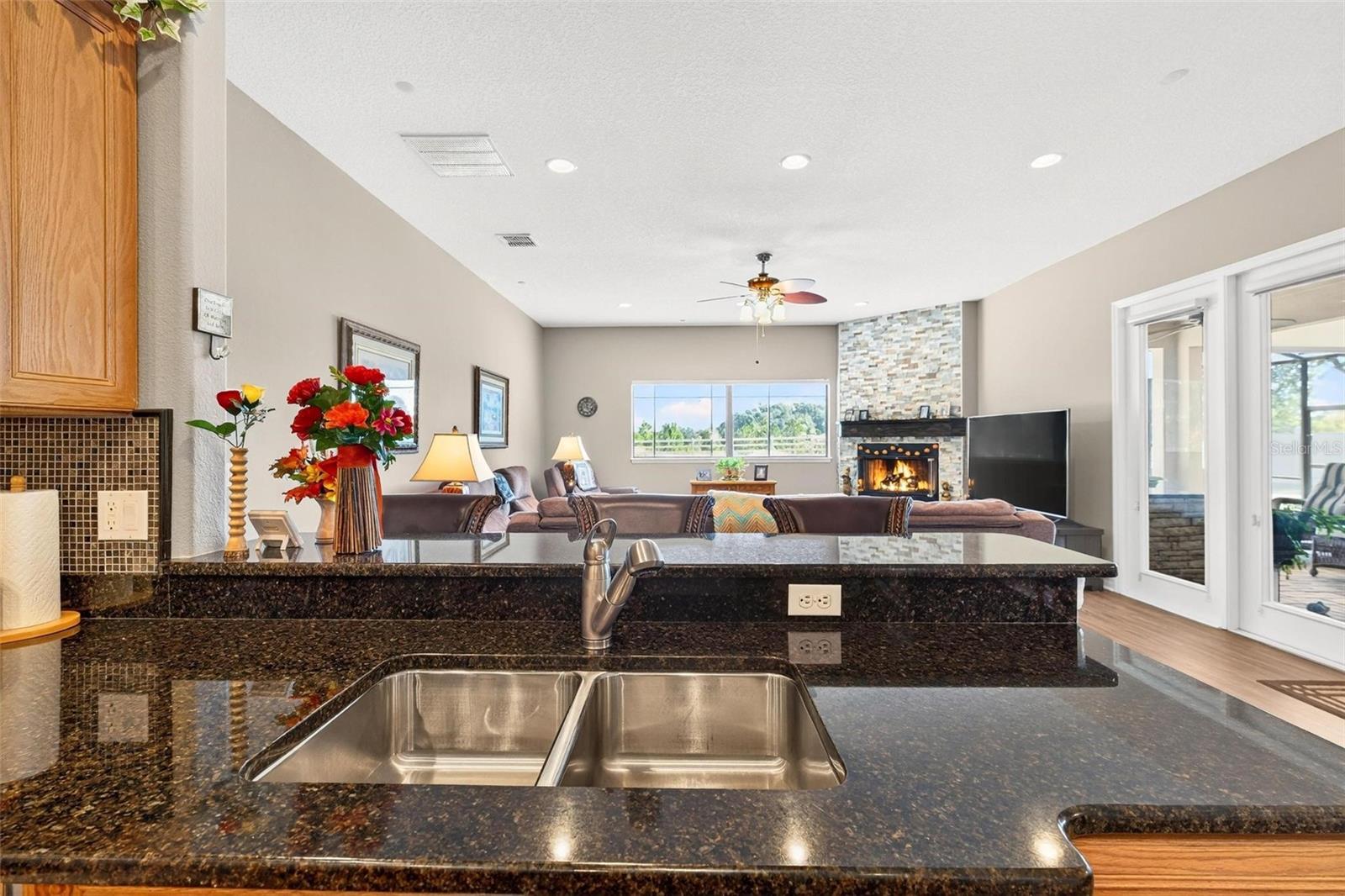 Image 36 of 100 For 19850 Sugarloaf Mountain Road