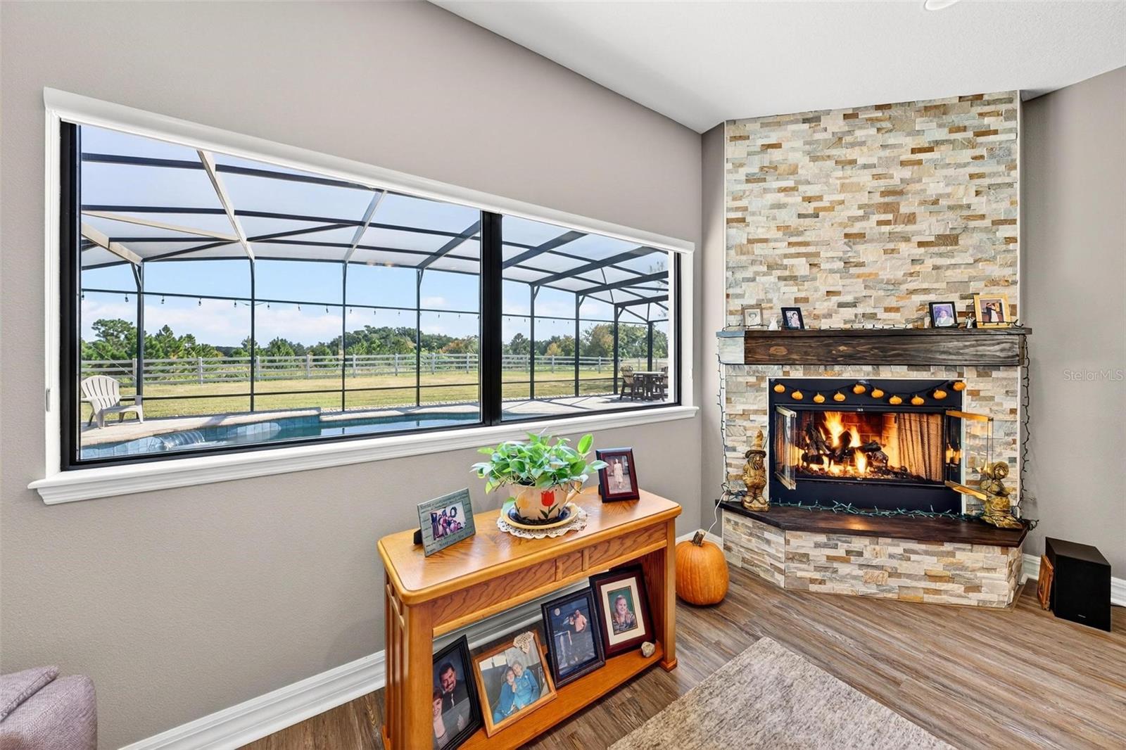 Image 47 of 100 For 19850 Sugarloaf Mountain Road