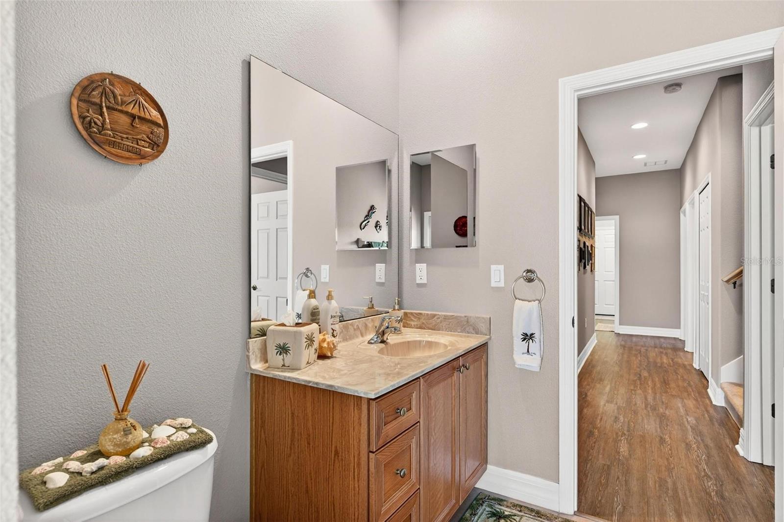 Image 57 of 100 For 19850 Sugarloaf Mountain Road