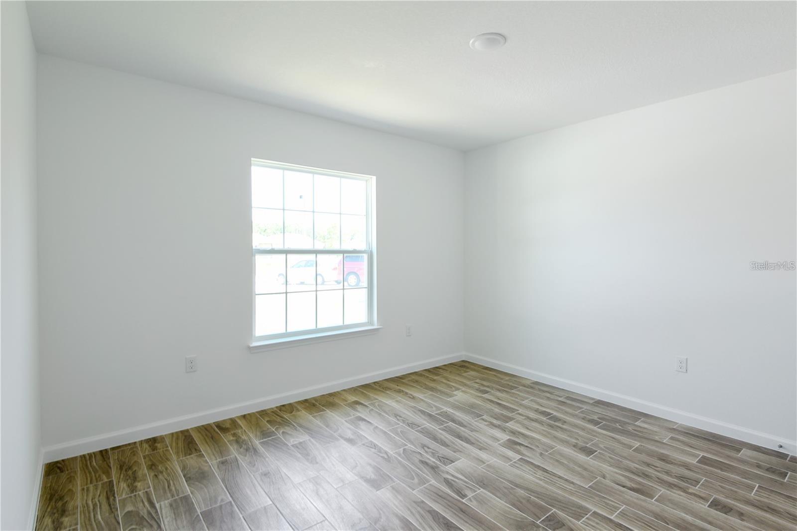 Image 5 of 9 For 808 Abbeville Court A