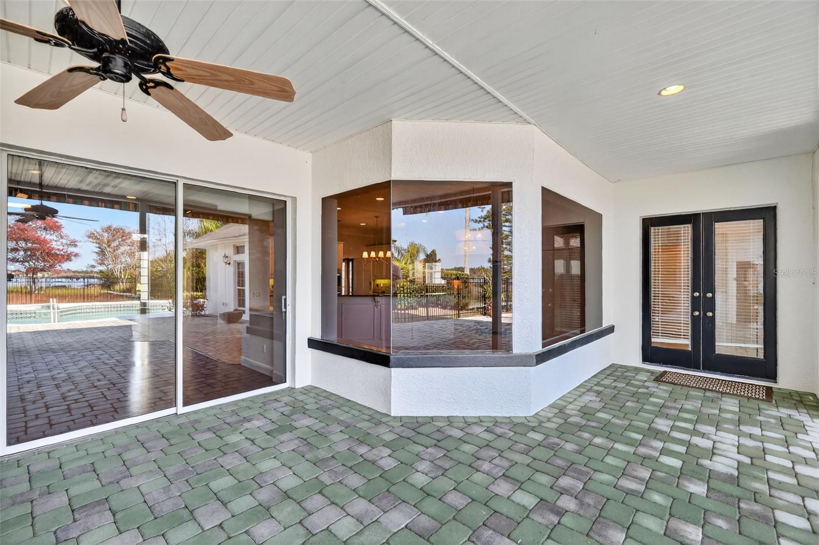 Image 52 of 70 For 1741 Edgewater Drive