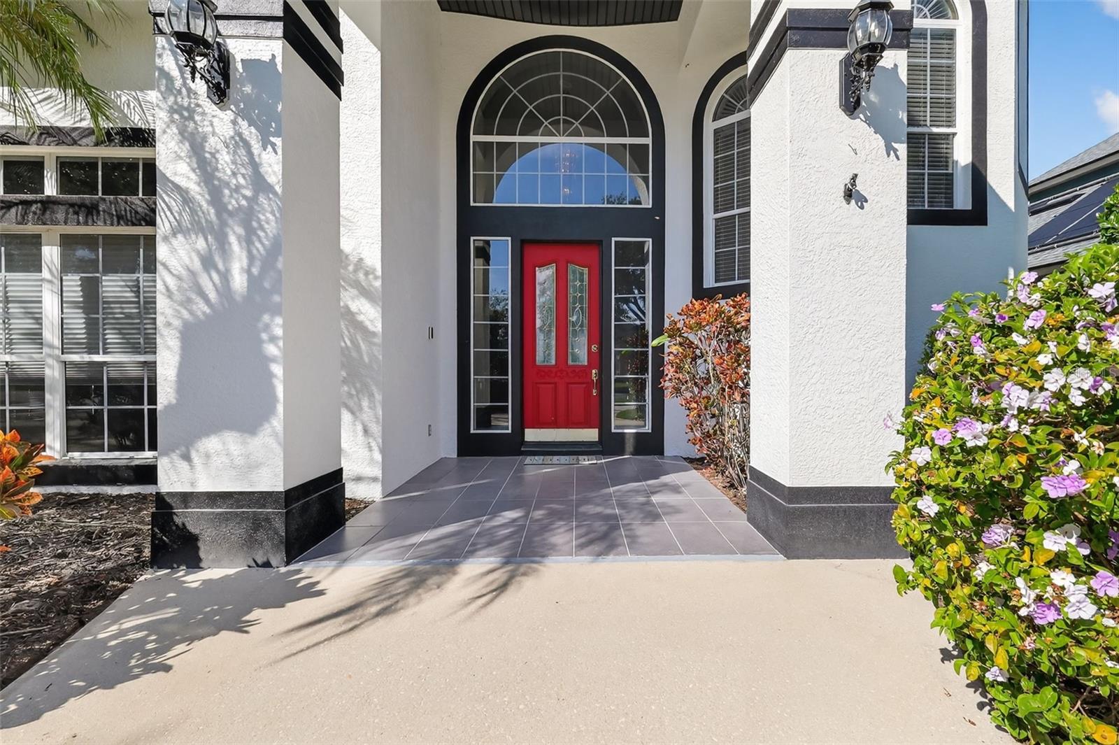 Image 6 of 70 For 1741 Edgewater Drive