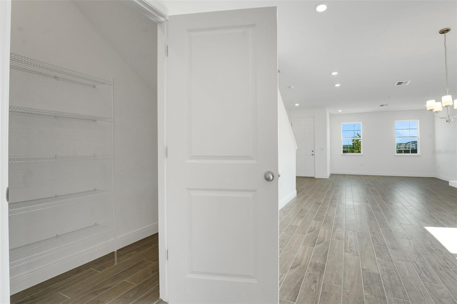 Image 44 of 49 For 5025 Flameleaf Street