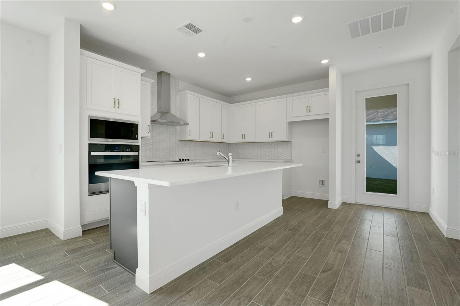 Image 46 of 49 For 5025 Flameleaf Street