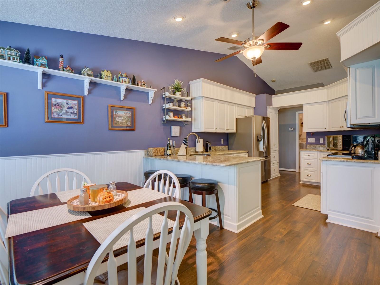 Image 15 of 40 For 4704 River Ridge Drive