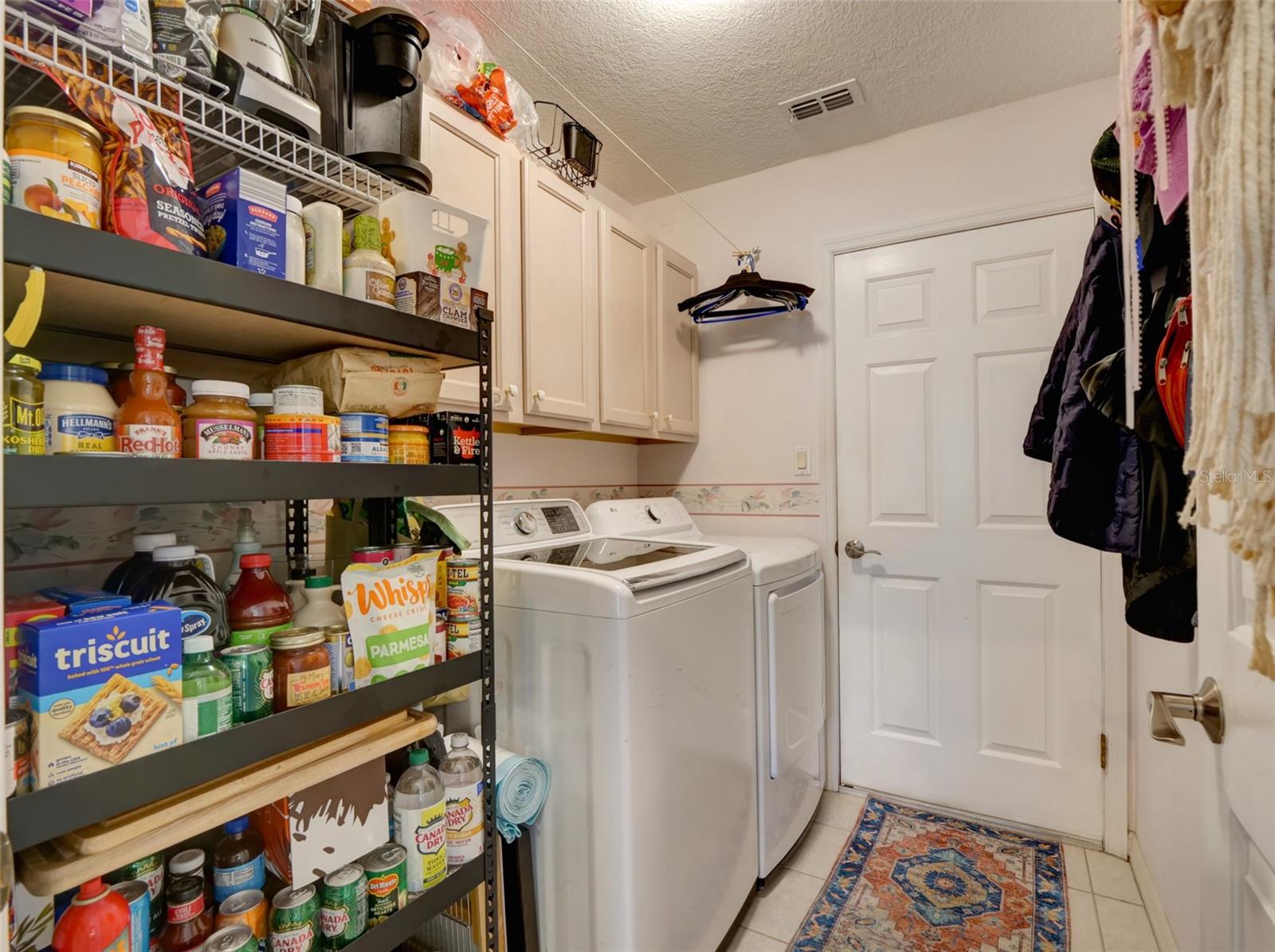 Image 26 of 40 For 4704 River Ridge Drive