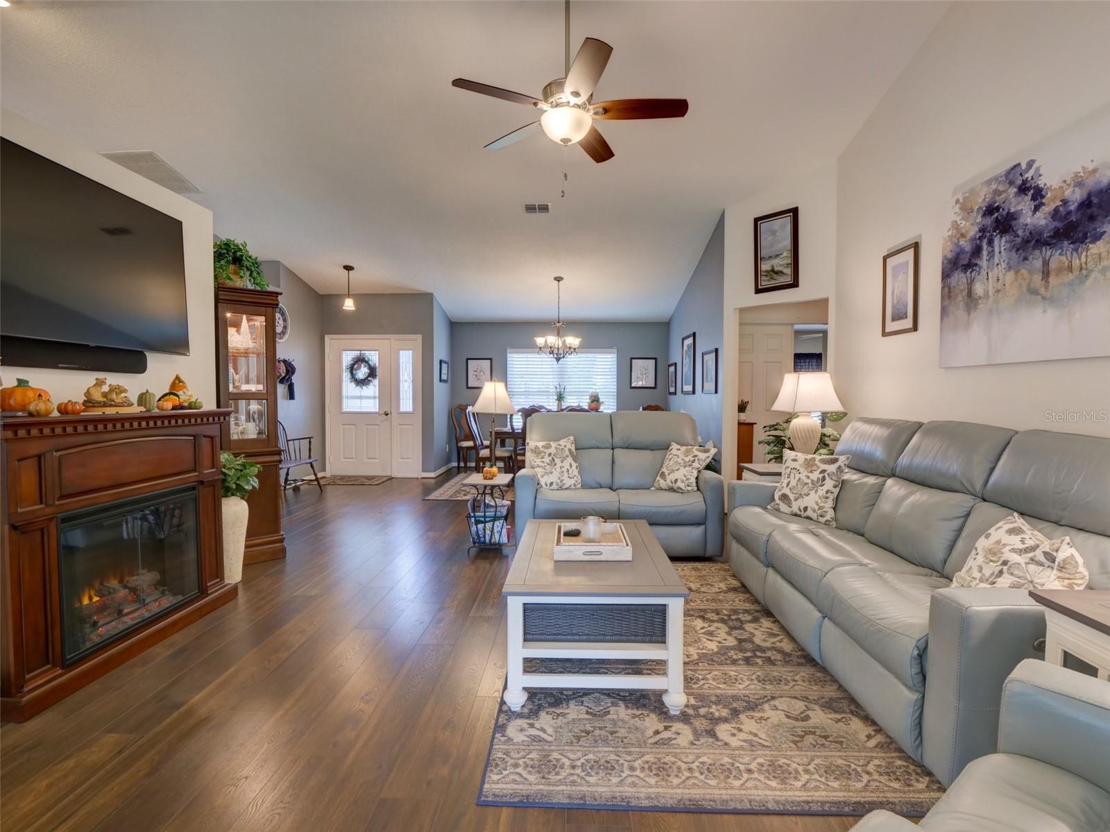 Image 7 of 40 For 4704 River Ridge Drive