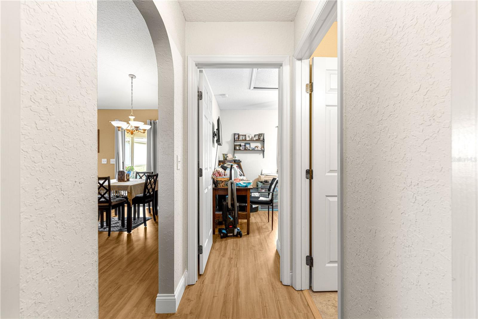 Image 3 of 35 For 12459 Se 176th Loop