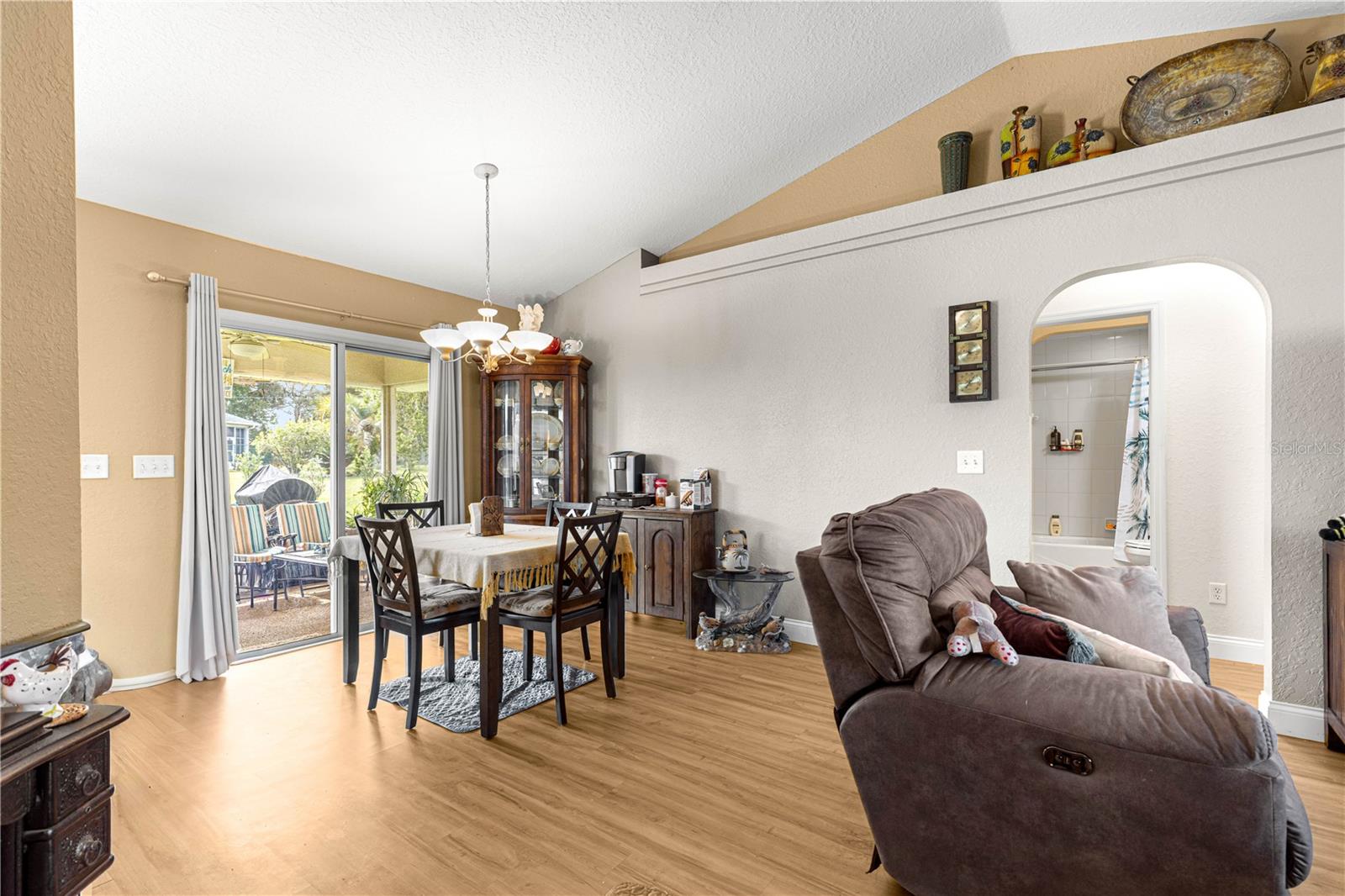 Image 8 of 35 For 12459 Se 176th Loop