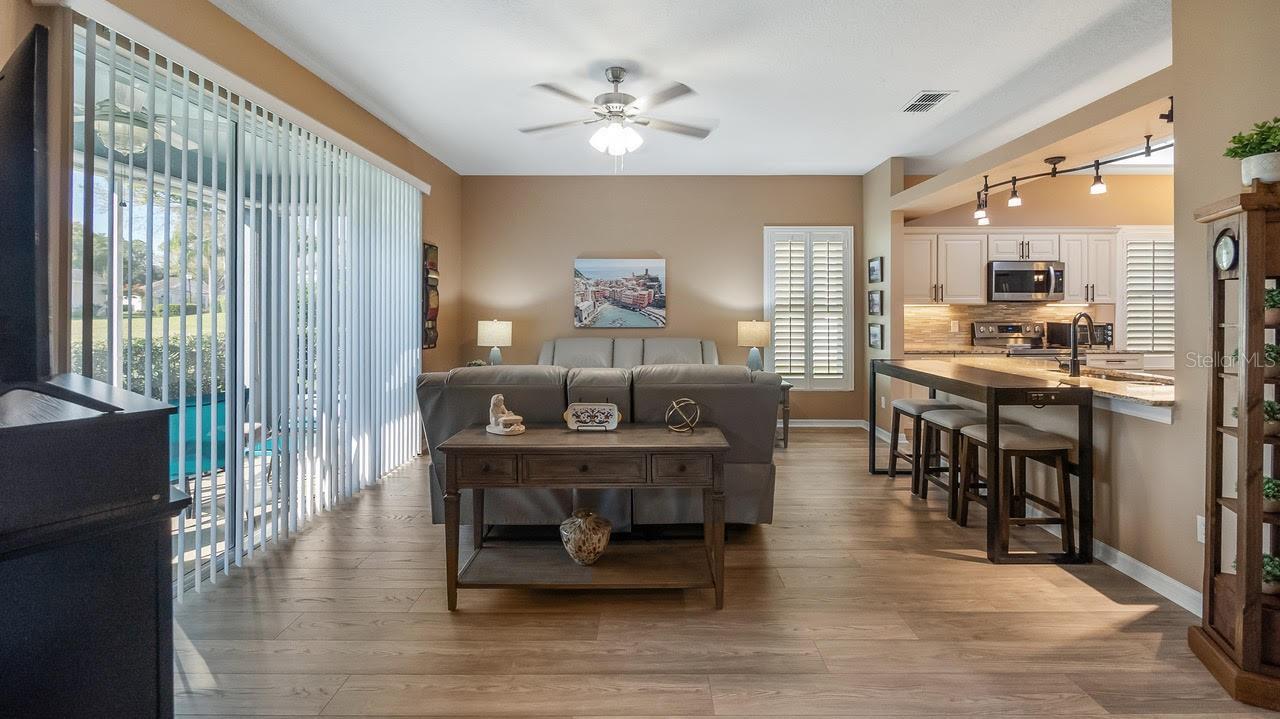 Image 9 of 45 For 4232 Newland Street