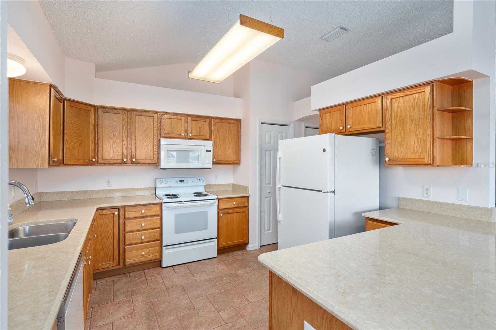 Image 34 of 51 For 1709 Madero Drive