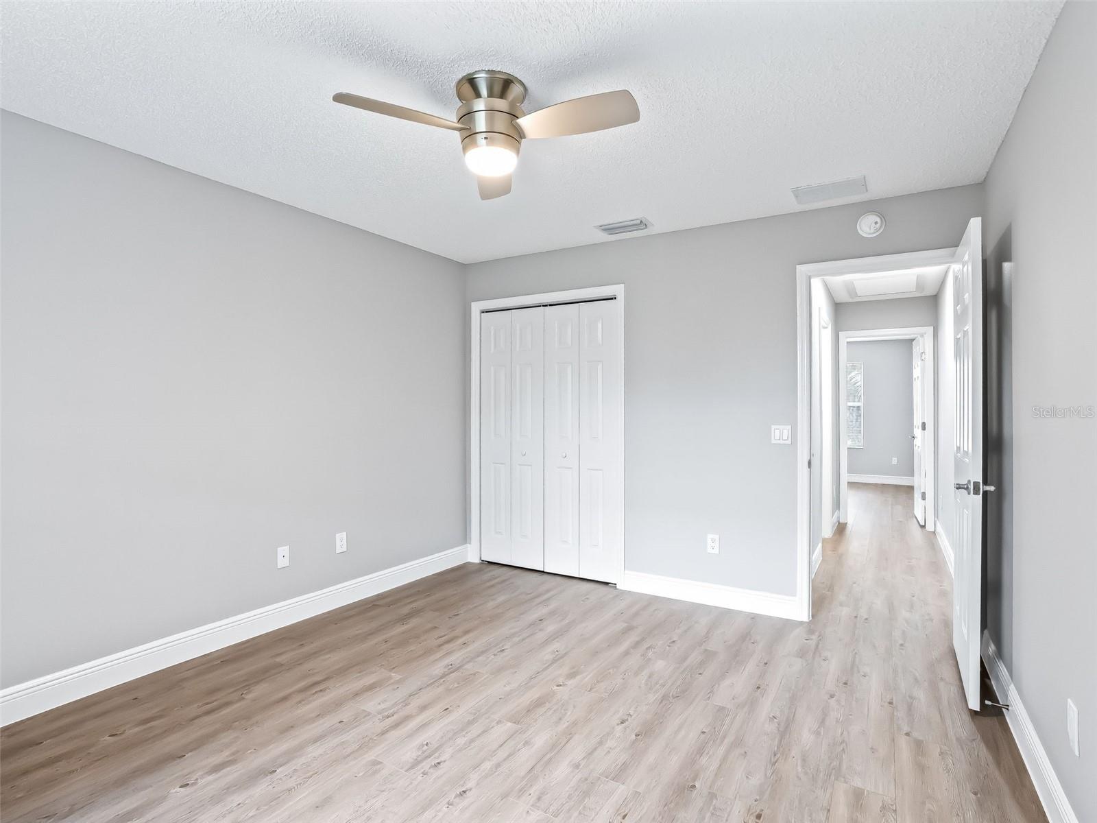 Image 23 of 35 For 9653 171st Argyll Street