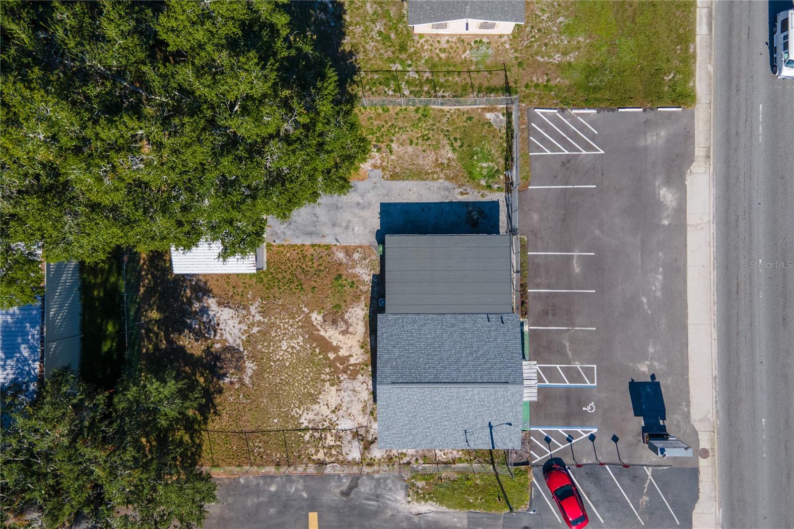 Image 19 of 30 For 32347 County Road 473