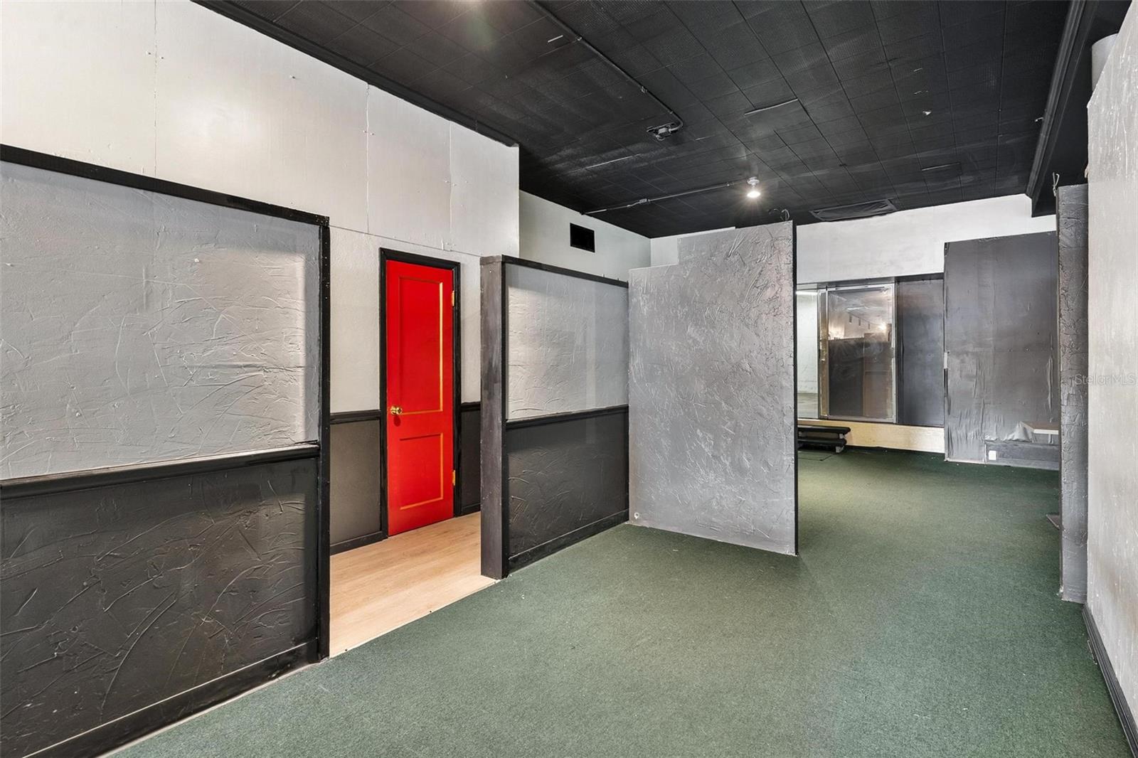 Image 17 of 31 For 227 Main Street