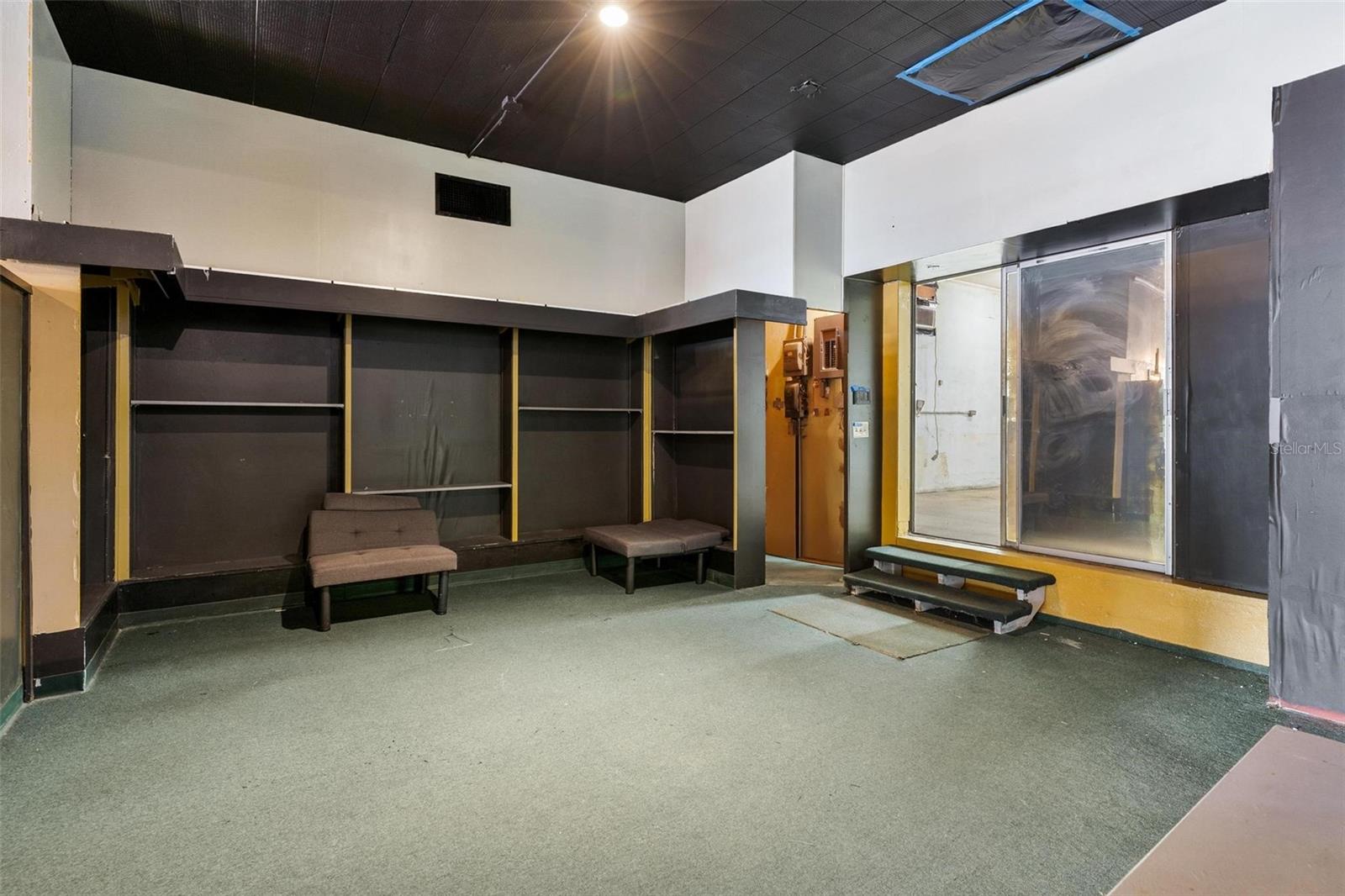 Image 20 of 31 For 227 Main Street