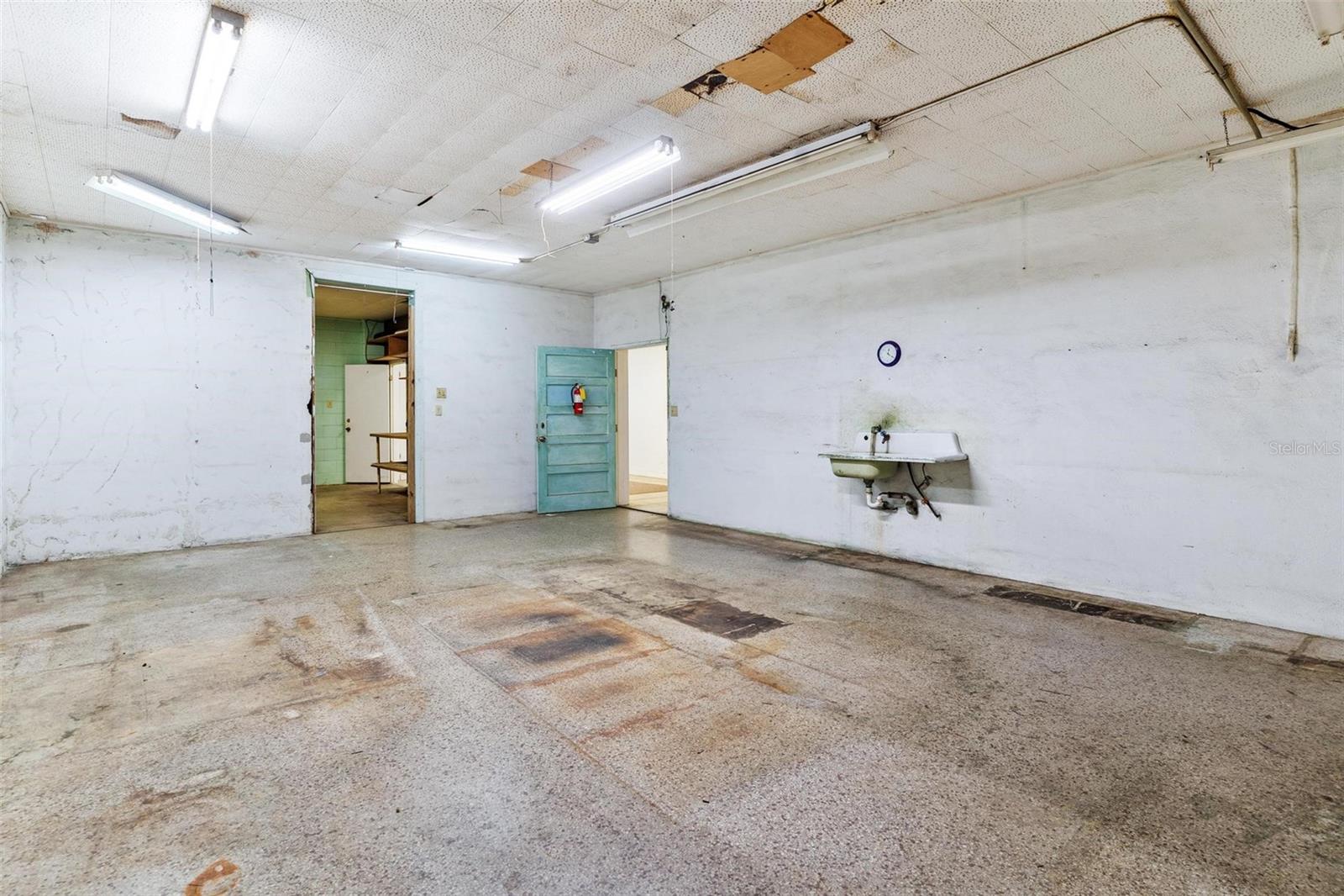 Image 23 of 31 For 227 Main Street