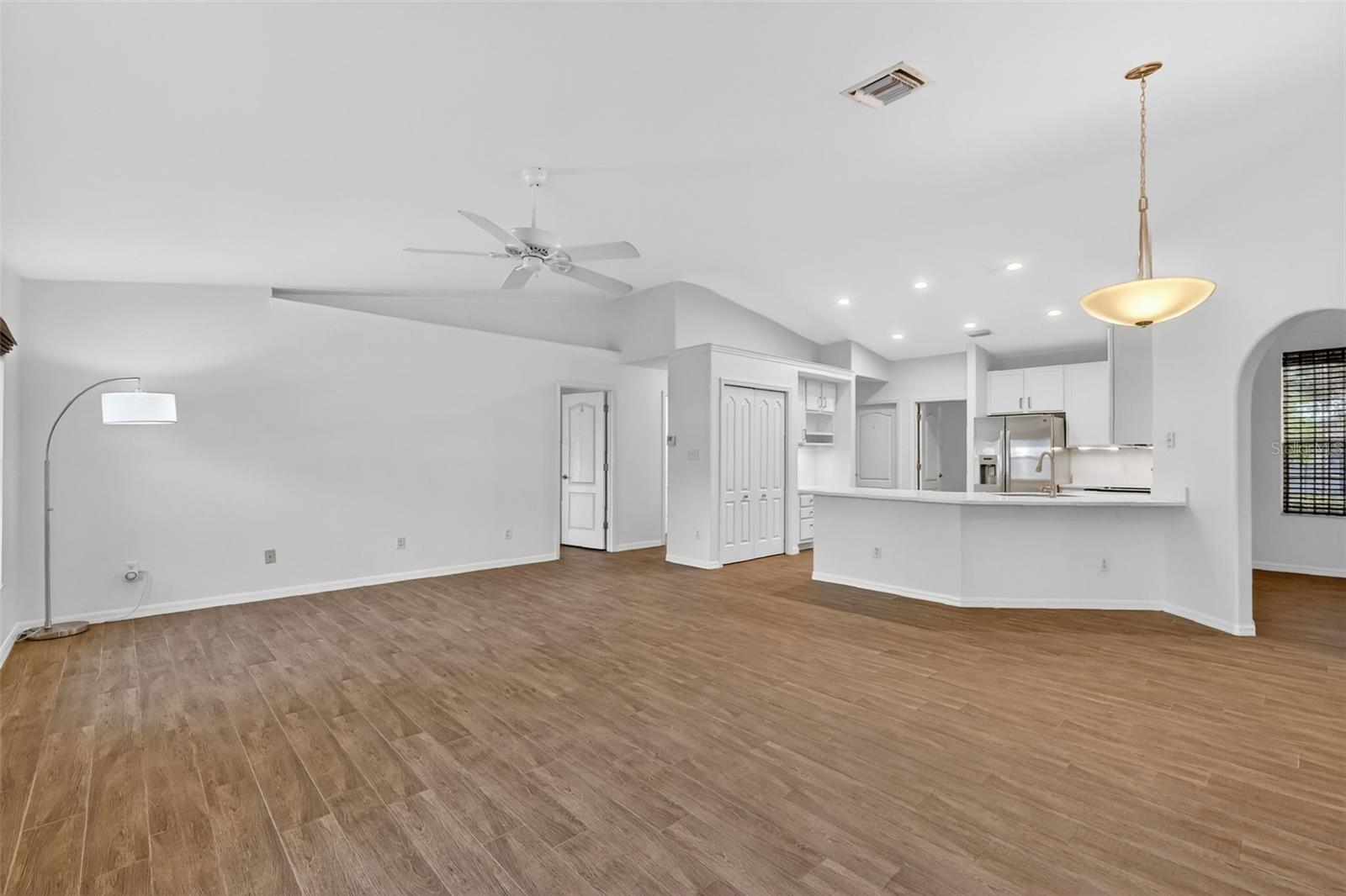 Image 14 of 49 For 2113 Wolf Ridge Lane