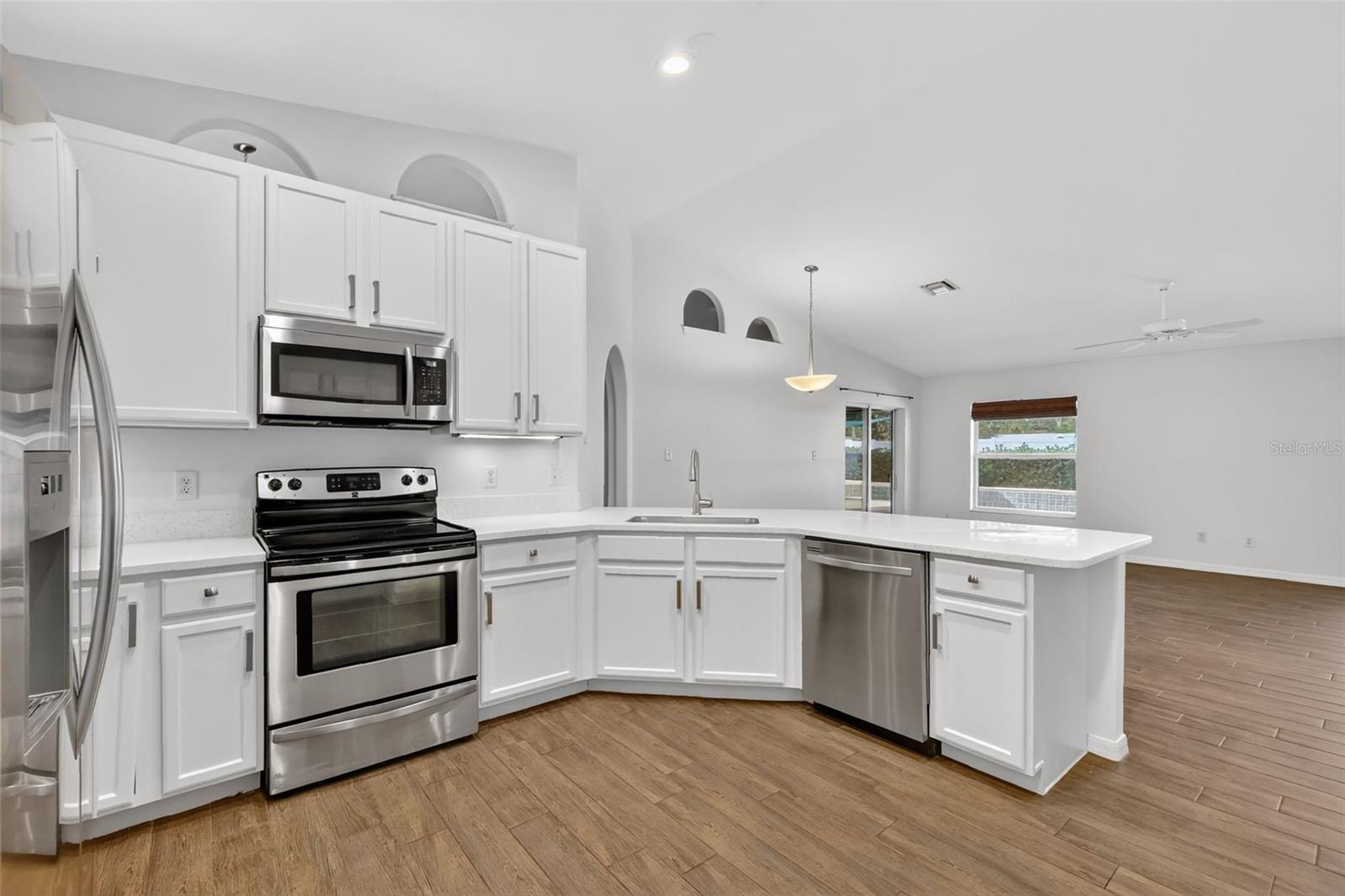 Image 22 of 49 For 2113 Wolf Ridge Lane