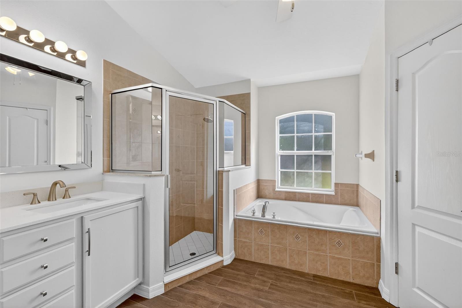 Image 29 of 49 For 2113 Wolf Ridge Lane