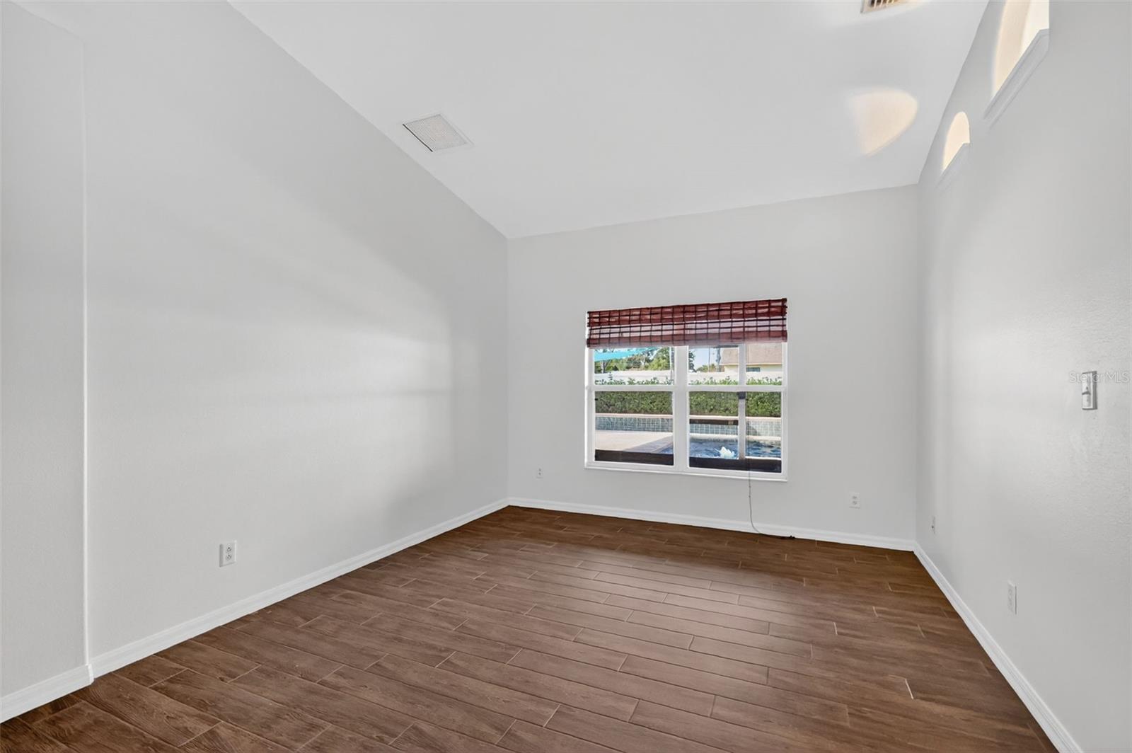 Image 9 of 49 For 2113 Wolf Ridge Lane