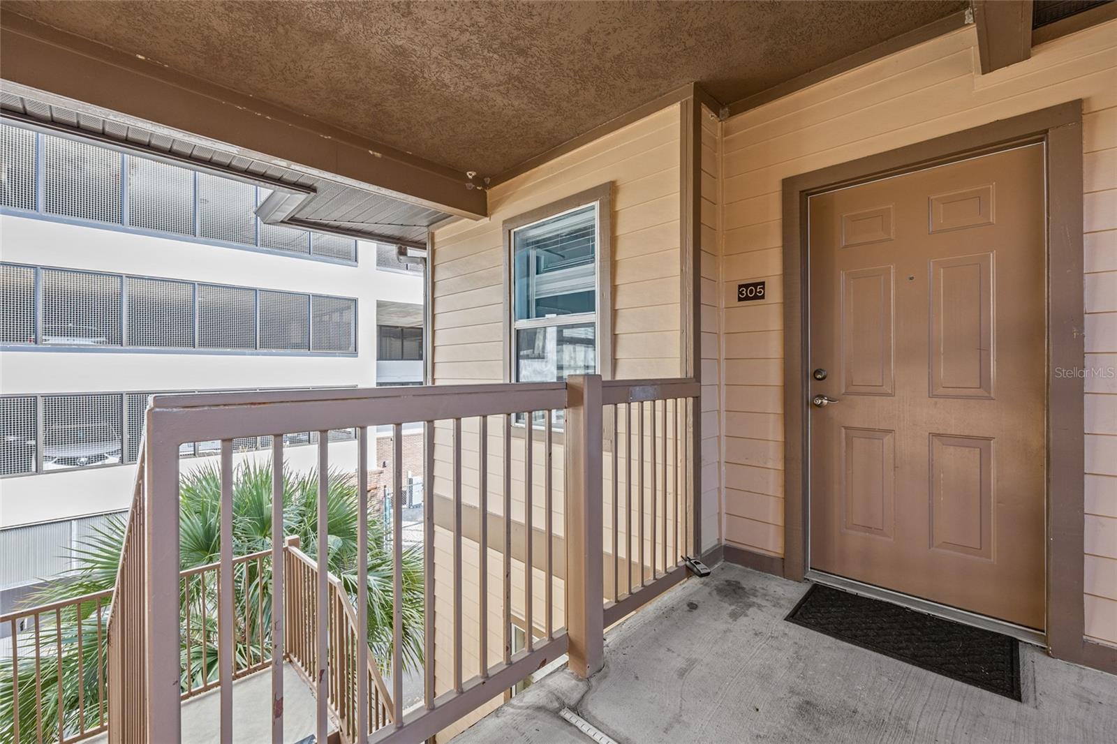 Image 15 of 28 For 1220 1st Avenue 305