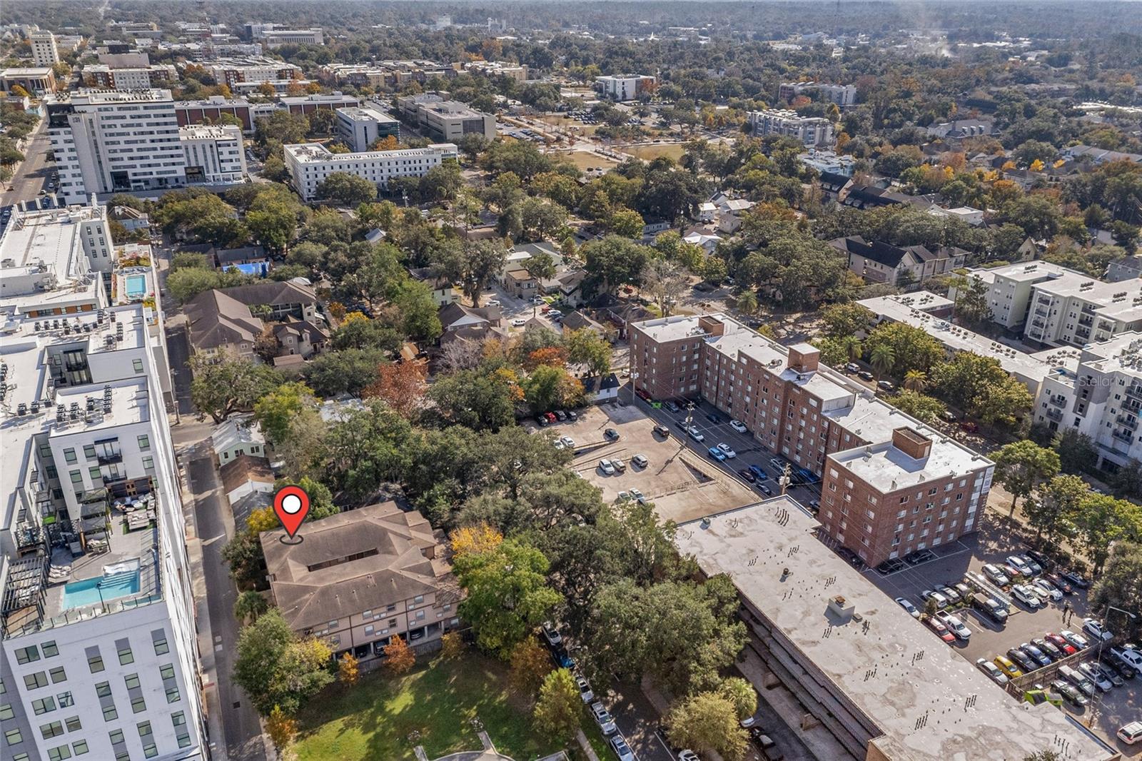 Image 9 of 28 For 1220 1st Avenue 305