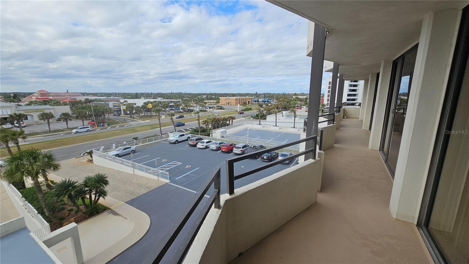 Image 10 of 50 For 2900 Atlantic Avenue 305