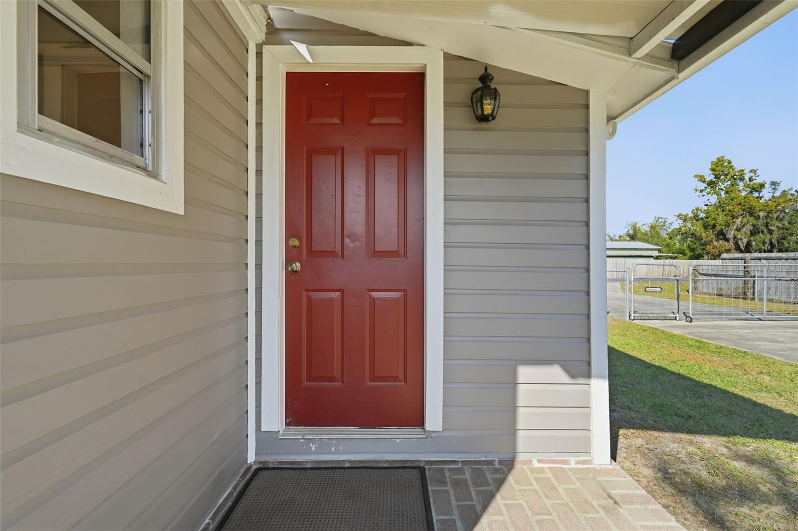 Image 11 of 46 For 19402 5th Street