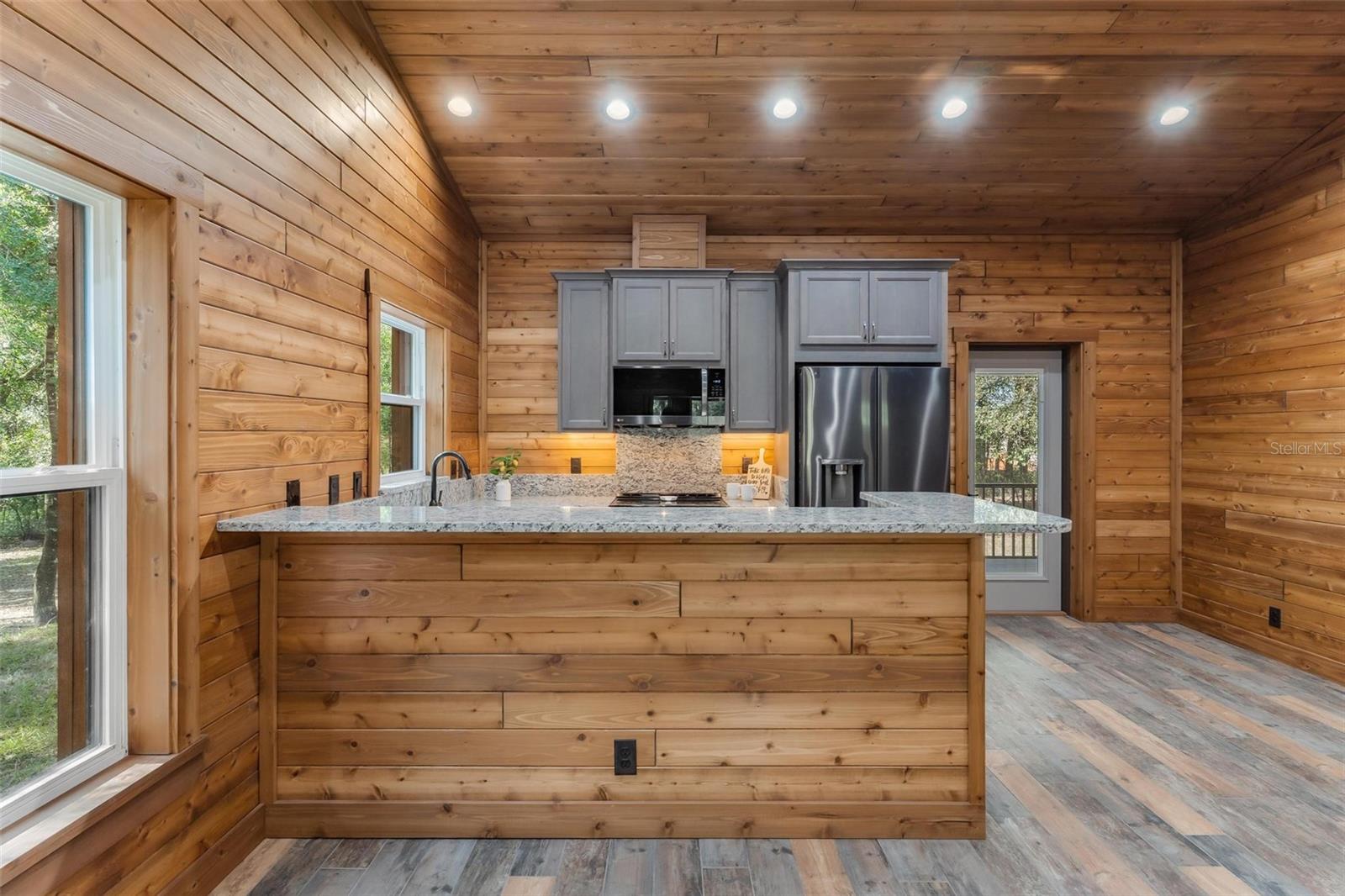 Image 12 of 30 For 37590 Rolling Acres Road