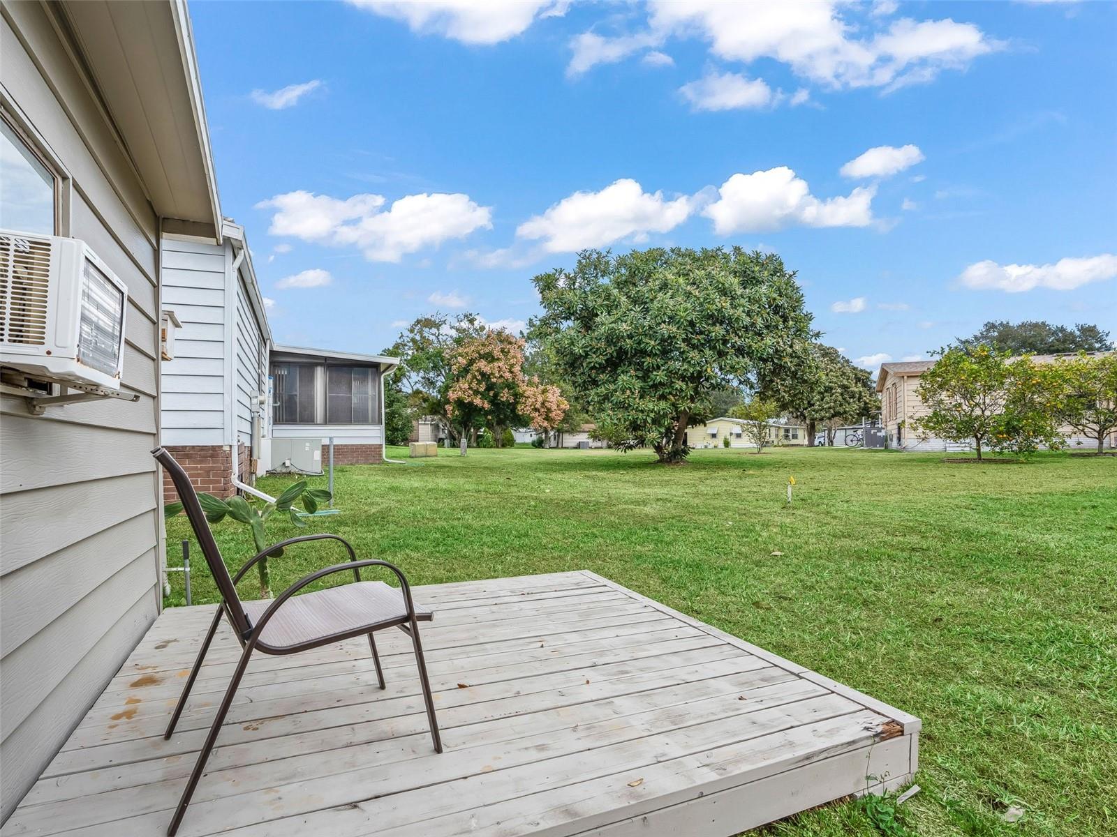 Image 29 of 31 For 928 Oleander Street