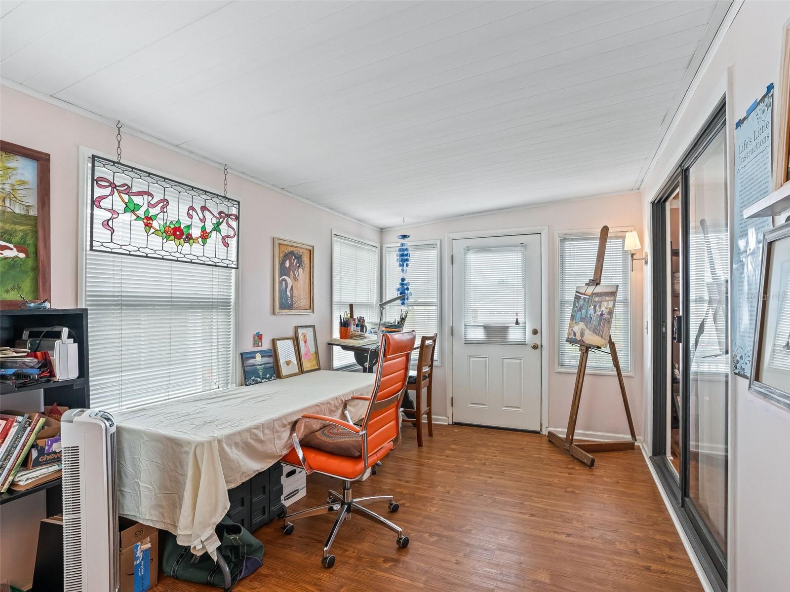 Image 6 of 31 For 928 Oleander Street