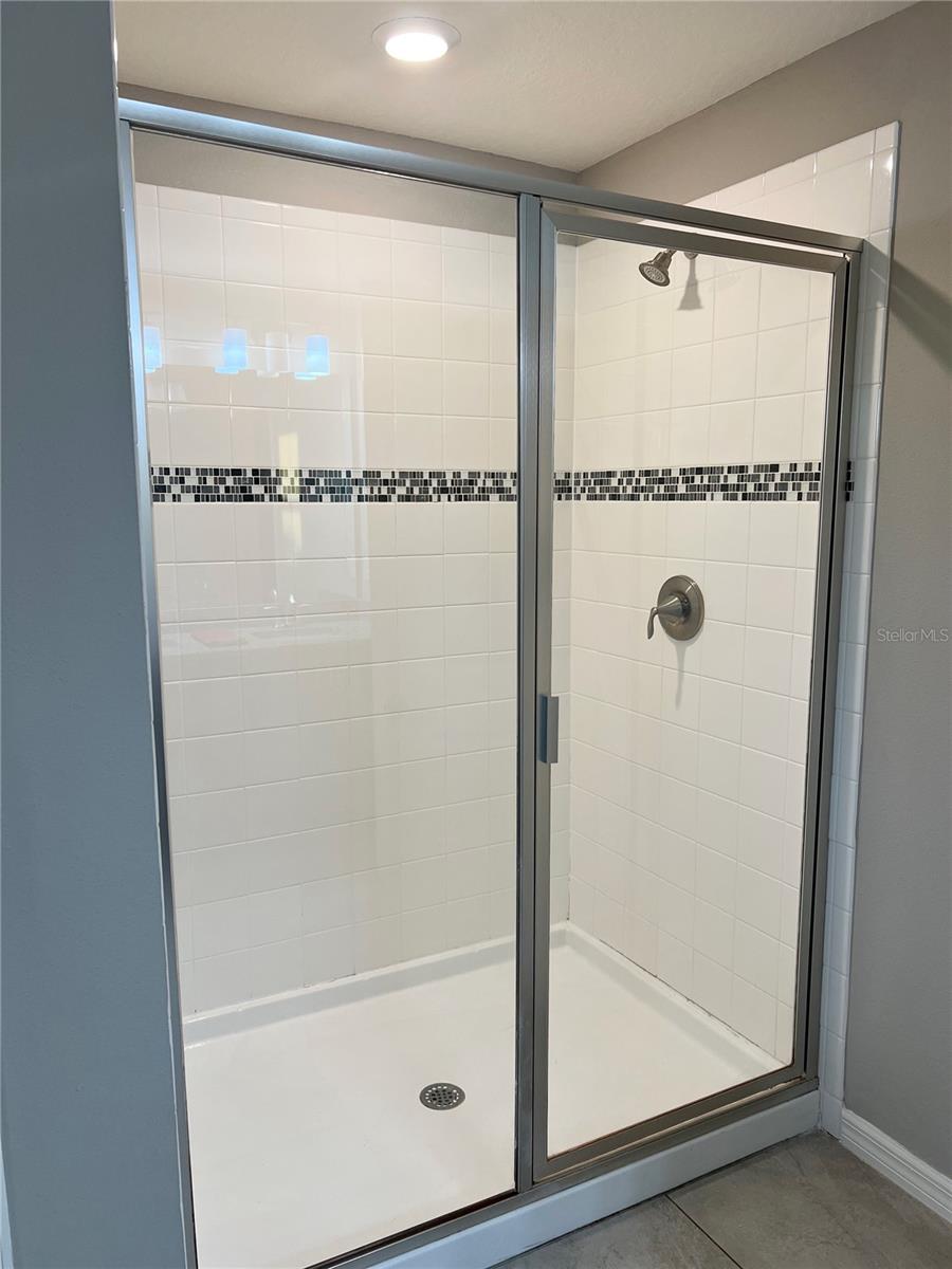 Image 37 of 49 For 2160 Weaver Bird Lane