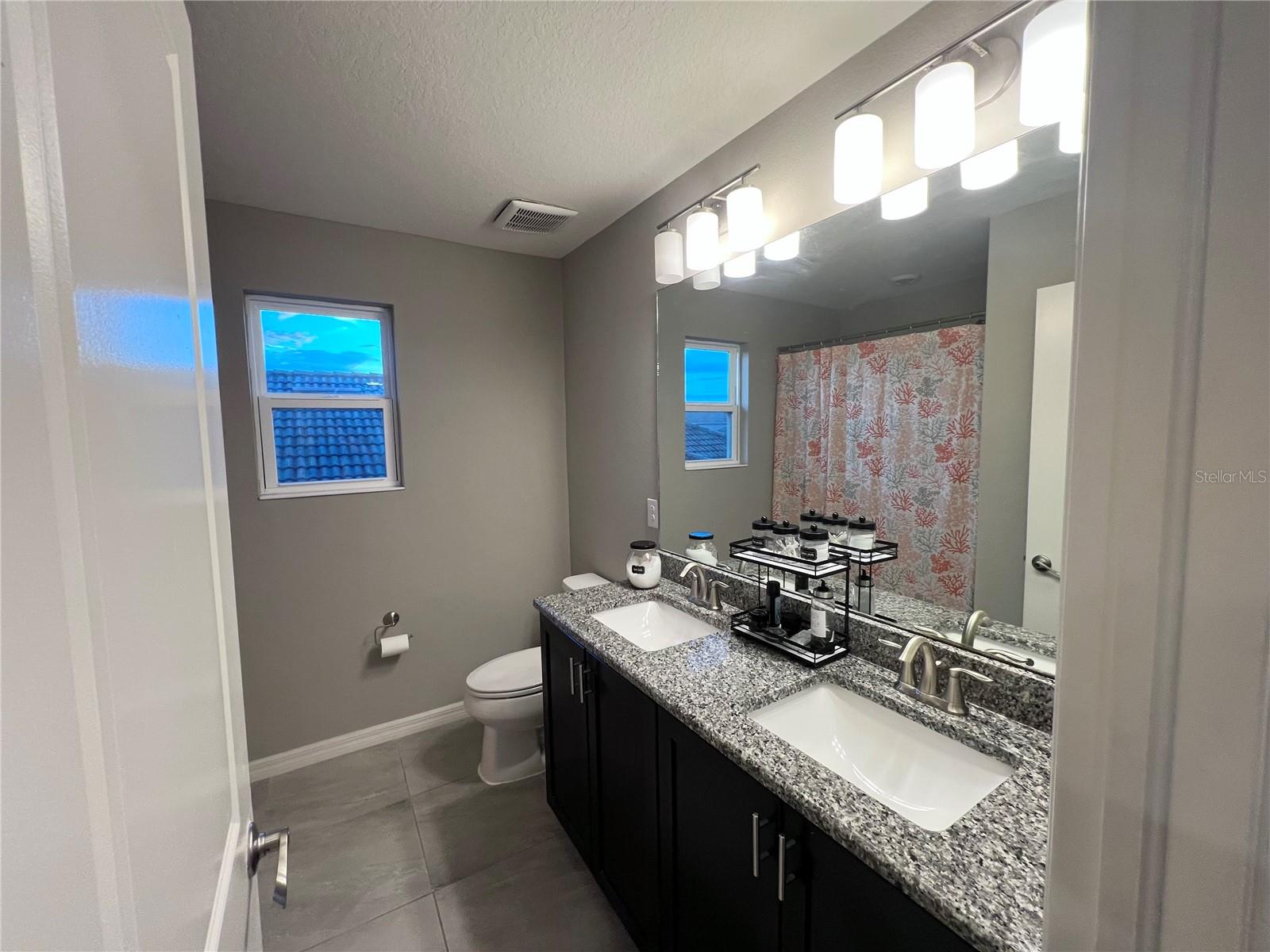 Image 42 of 49 For 2160 Weaver Bird Lane