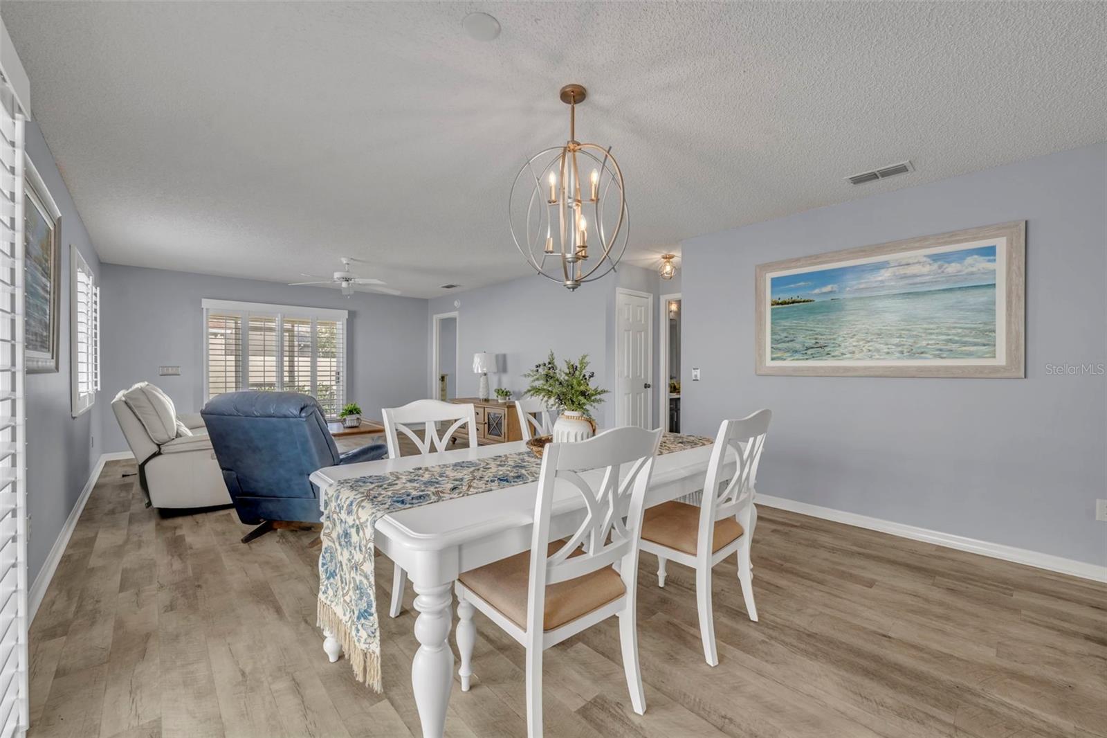 Image 15 of 54 For 1428 Almanza Drive