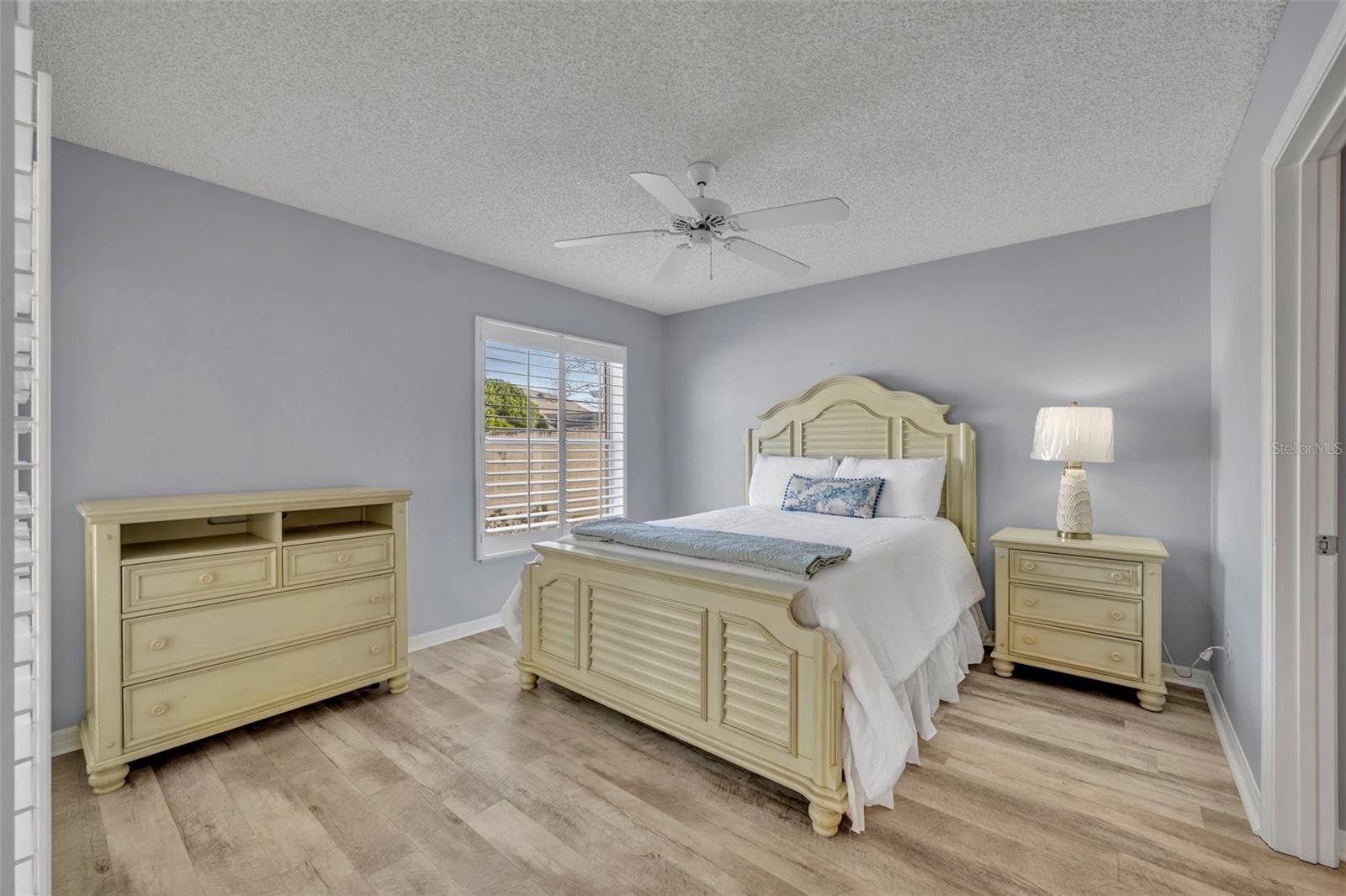 Image 19 of 54 For 1428 Almanza Drive