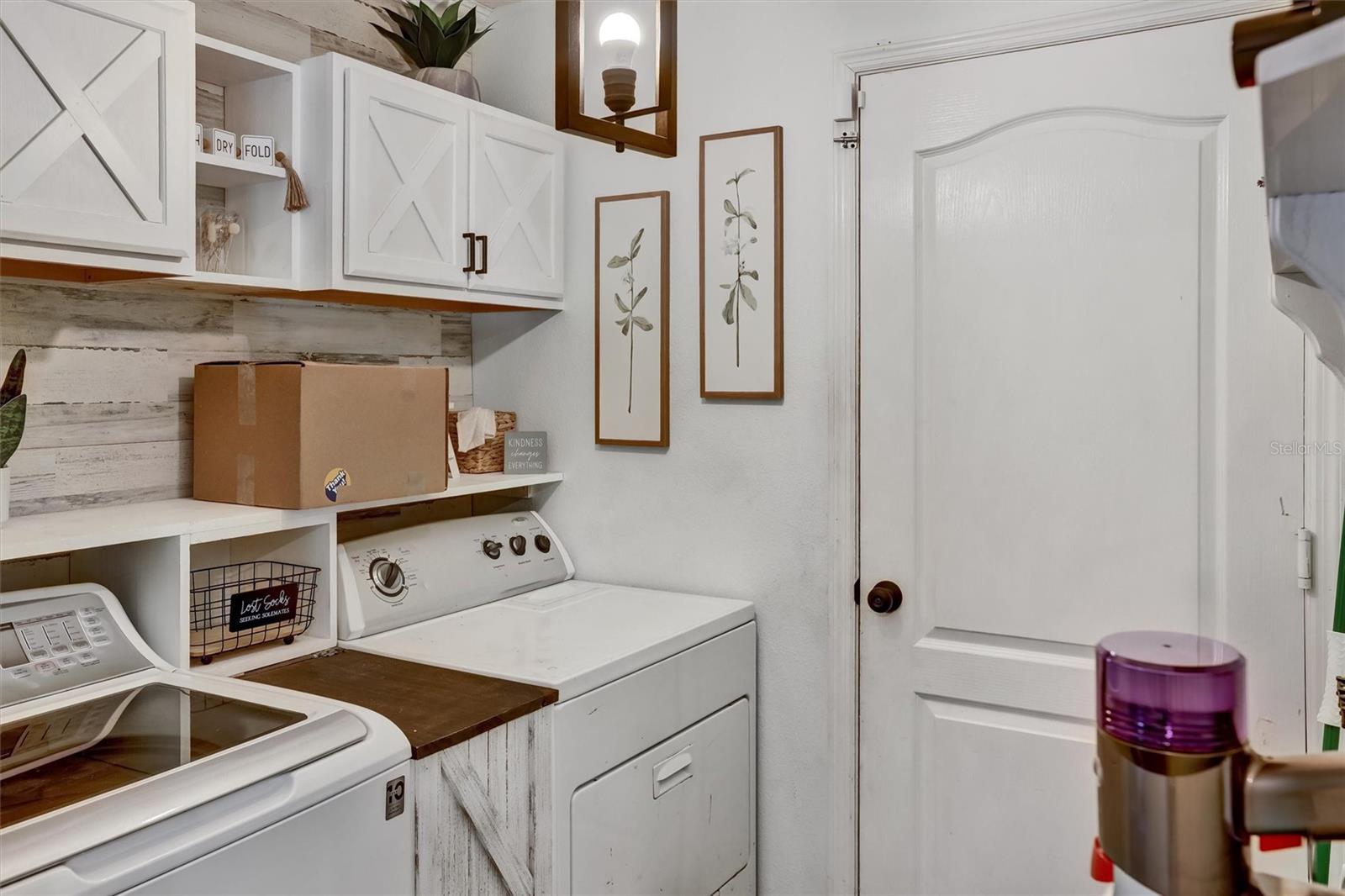 Image 24 of 51 For 35729 Rose Moss Avenue