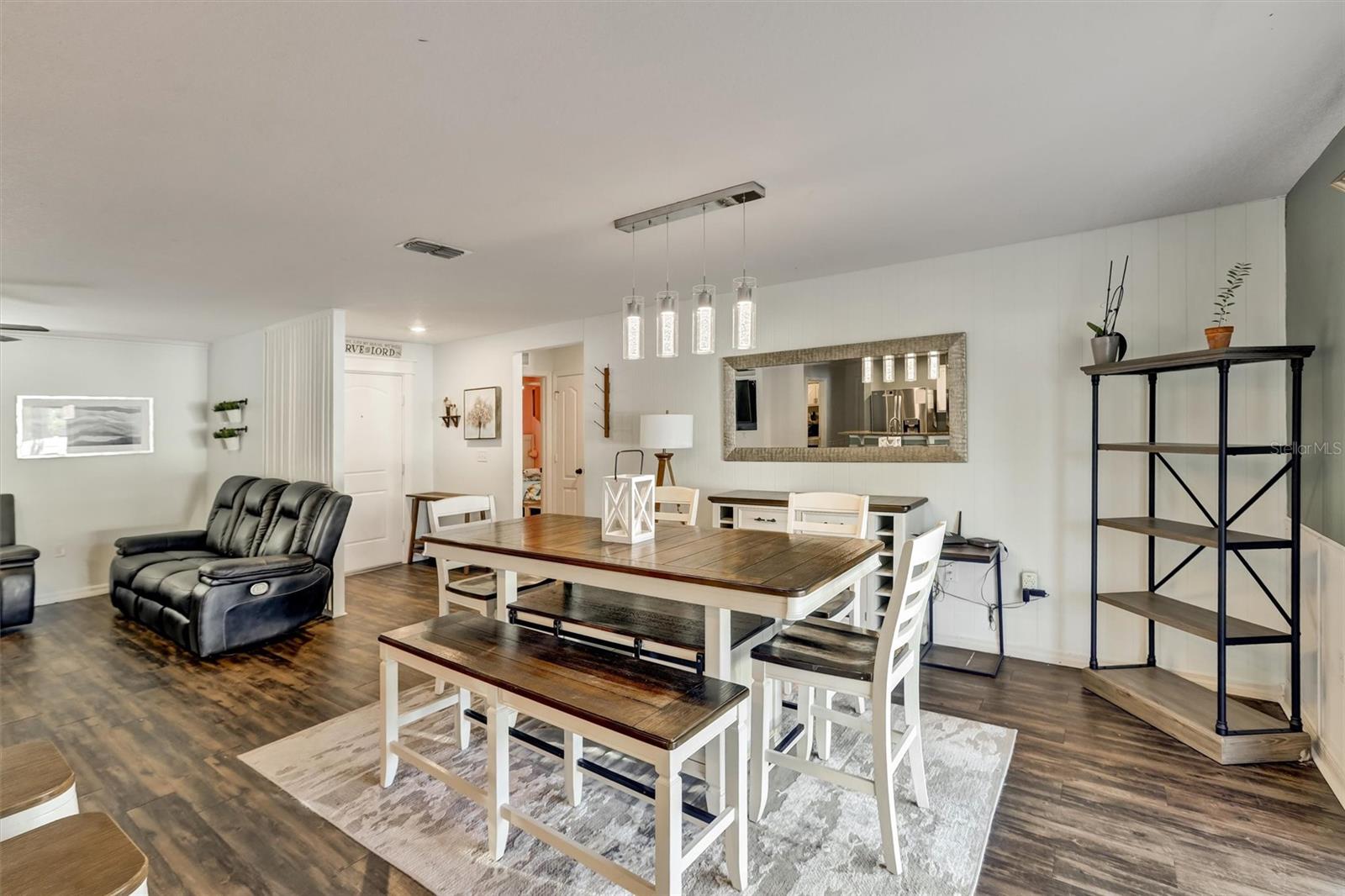 Image 6 of 51 For 35729 Rose Moss Avenue