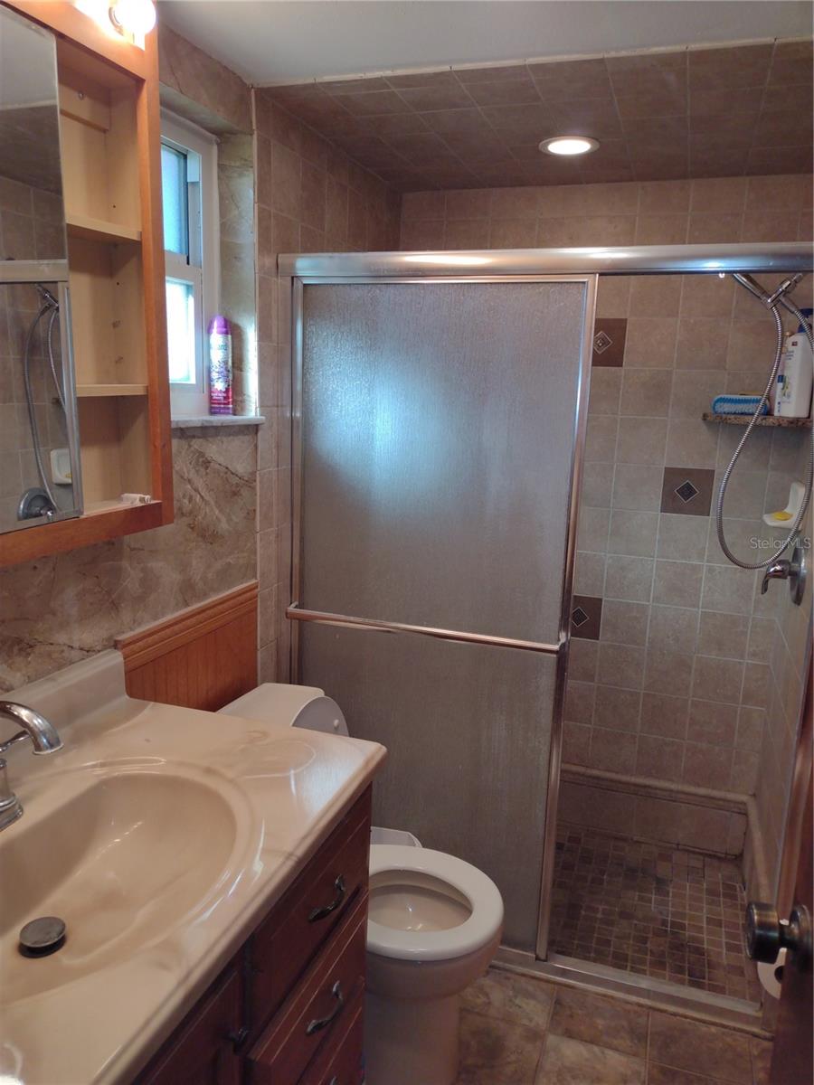 Image 16 of 26 For 35025 Raintree Drive