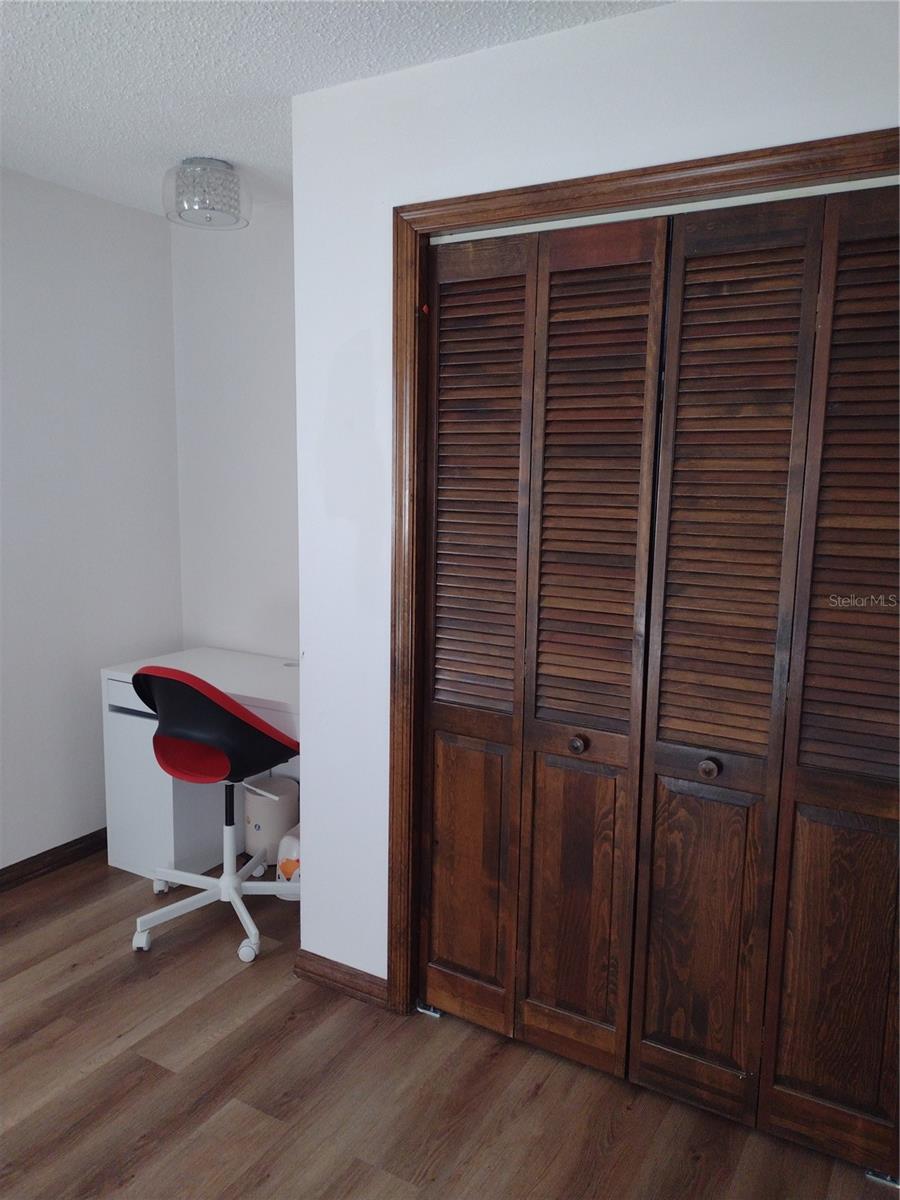 Image 20 of 26 For 35025 Raintree Drive