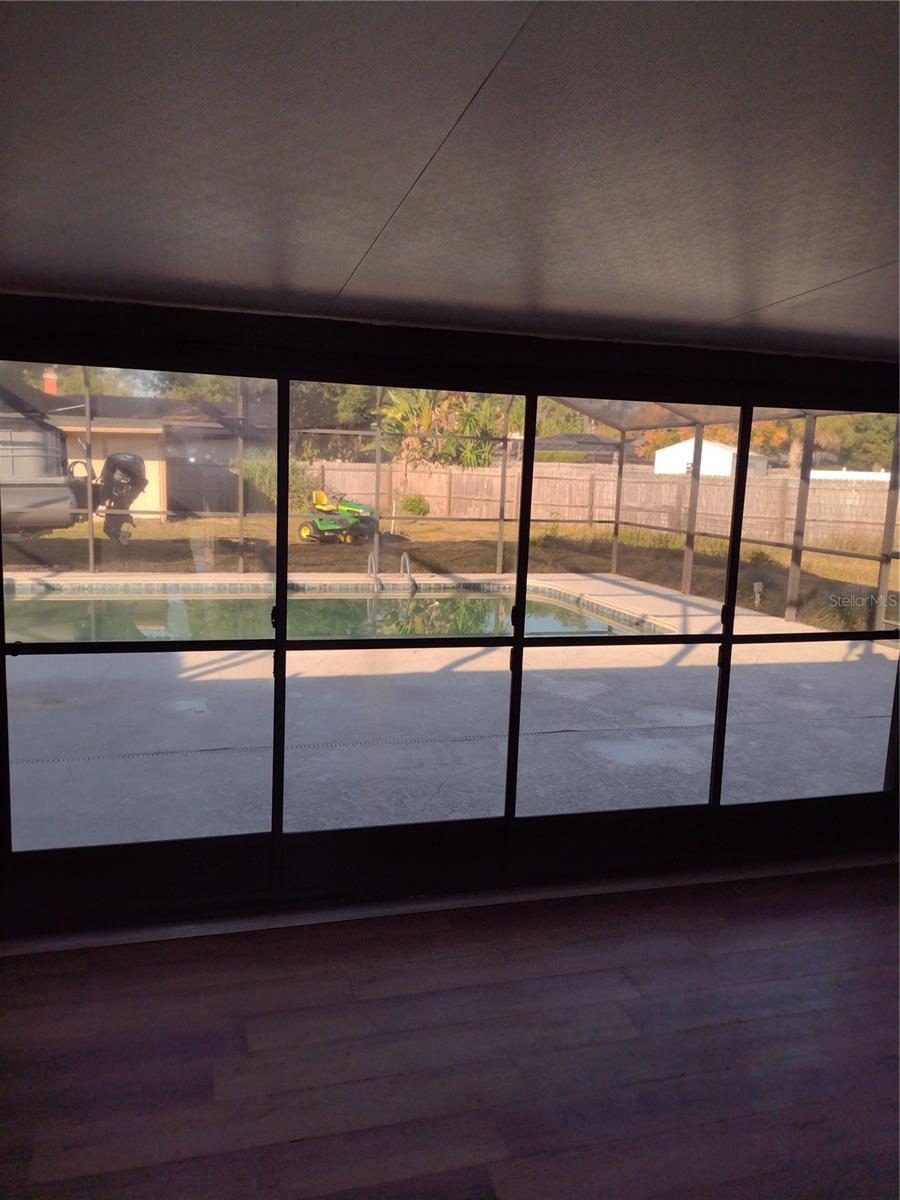 Image 24 of 26 For 35025 Raintree Drive